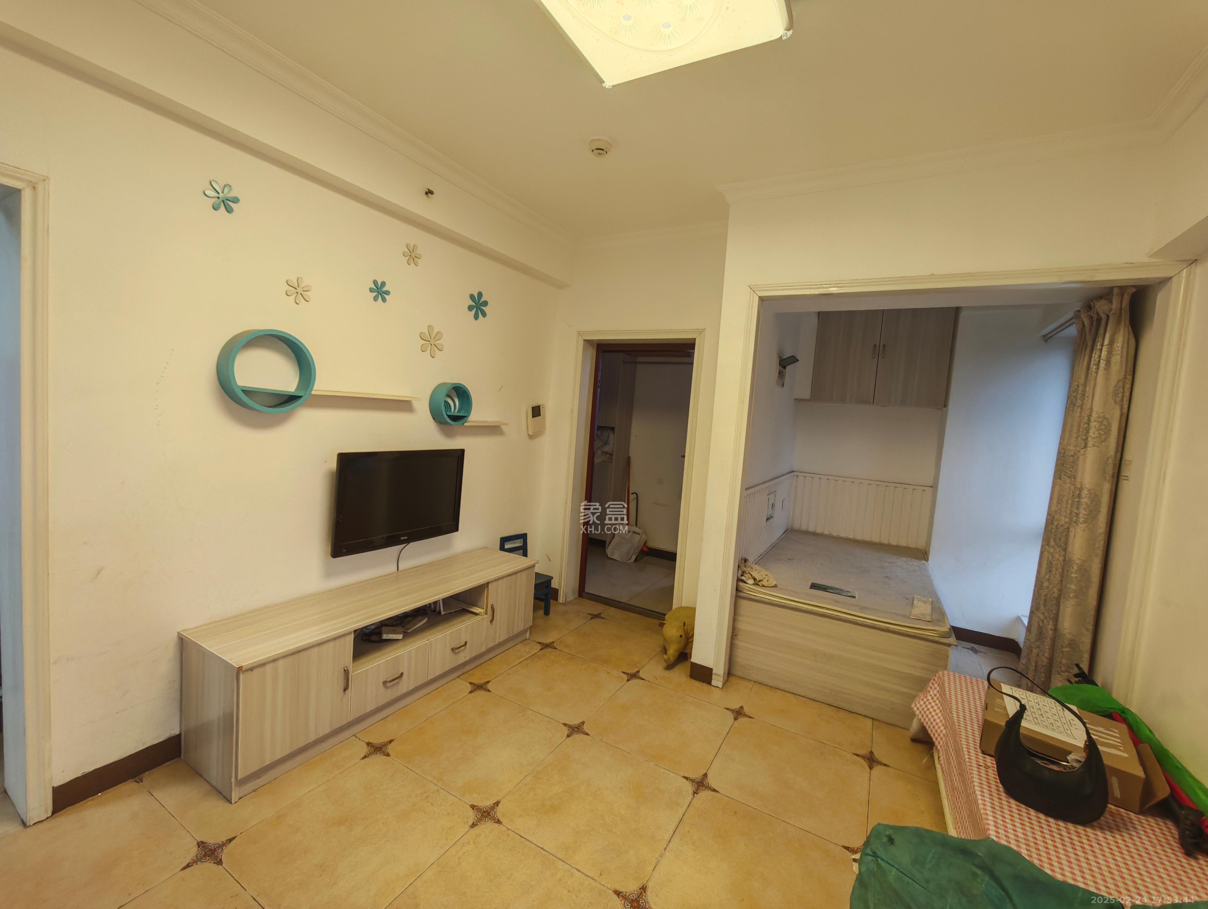 水墨林溪 1室1厅1卫 1600.0元/月 水墨林溪 1室1厅1卫 1600.0元/月室内图