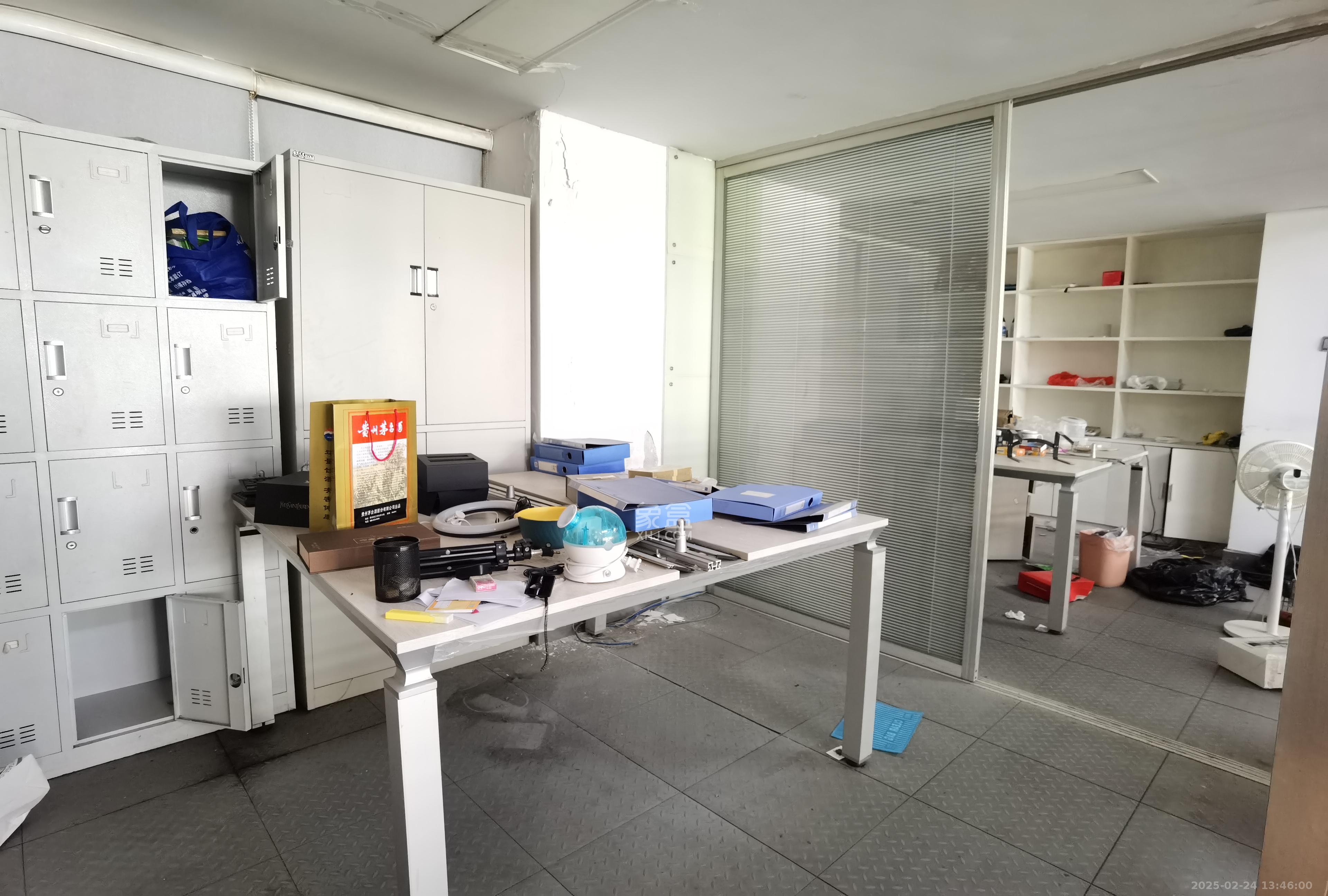 上河国际A座 1室0厅0卫 12000.0元/月 上河国际A座 1室0厅0卫 12000.0元/月室内图