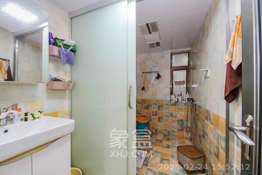 江山帝景哈佛 3室2厅1卫 2000.0元/月 江山帝景哈佛 3室2厅1卫 2000.0元/月室内图