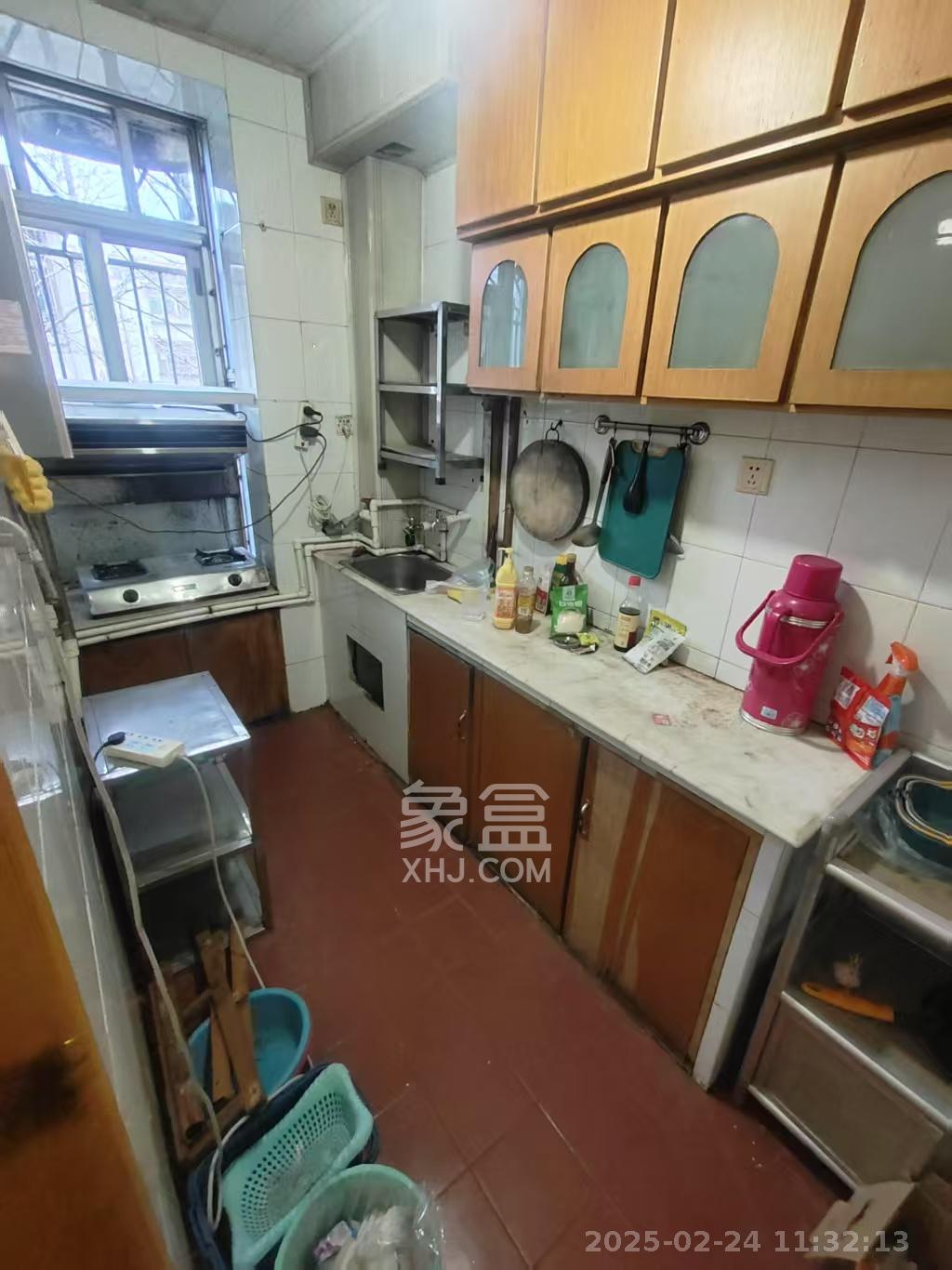 五一东村  2室1厅1卫   1800.00元/月室内图