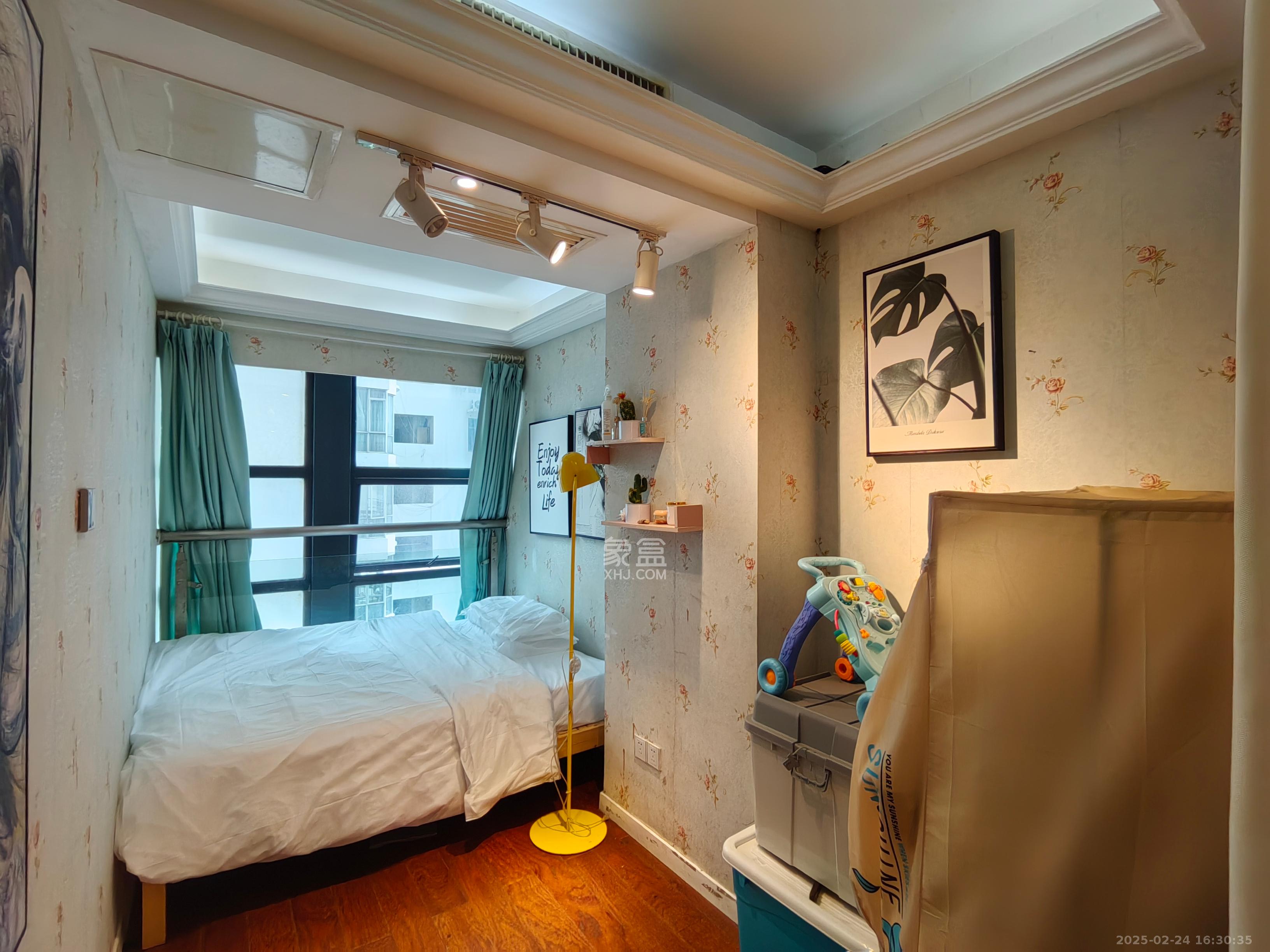 壹号公馆  2室1厅1卫    3000.0元/月 壹号公馆  2室1厅1卫    3000.0元/月室内图