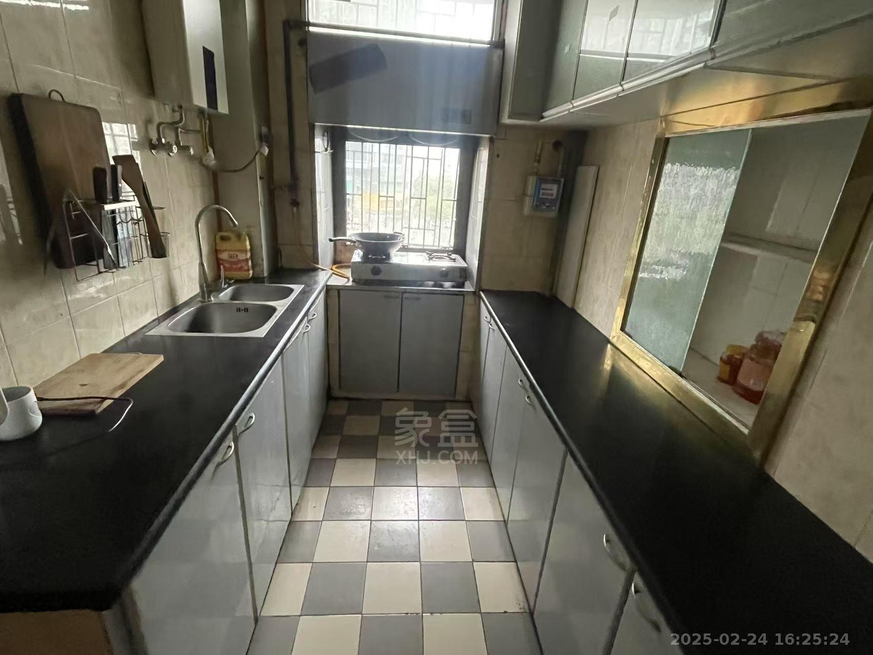 七一路散盘 3室2厅1卫 1600.0元/月 七一路散盘 3室2厅1卫 1600.0元/月室内图