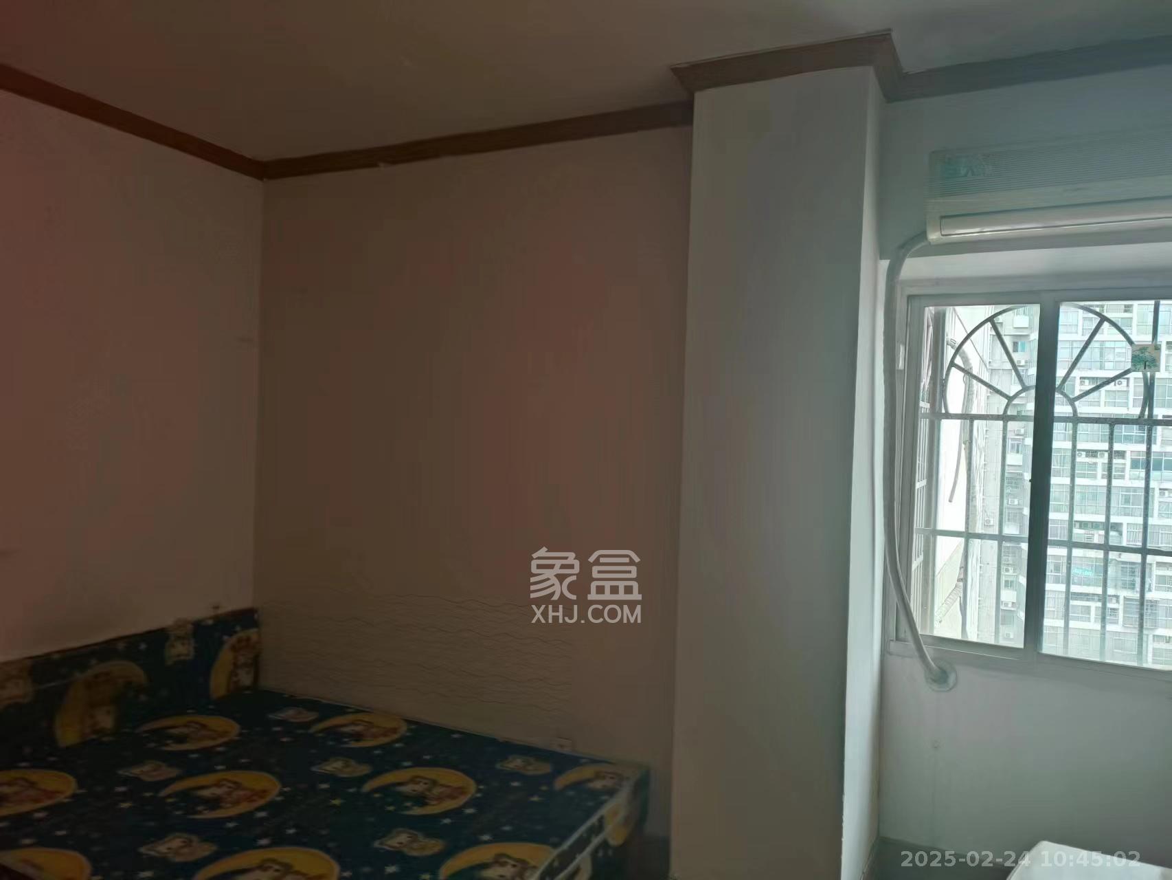 中国人民财产股份公司宿舍(人民保险公司宿舍) 3室2厅2卫 2100.0元/月 中国人民财产股份公司宿舍(人民保险公司宿舍) 3室2厅2卫 2100.0元/月室内图