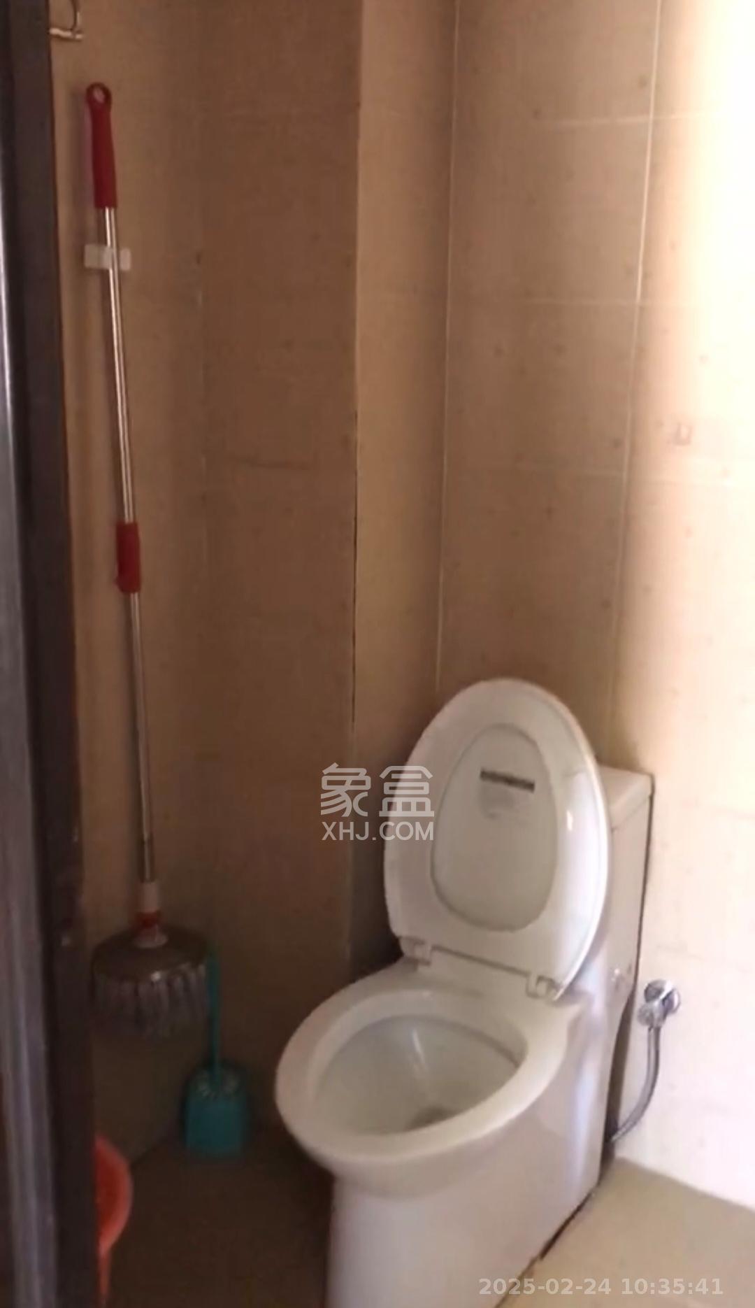 时代星座  1室0厅0卫   1200.00元/月