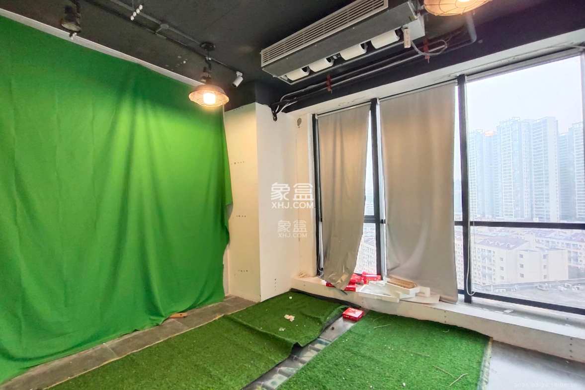 融科东南海 1室0厅0卫 10000.0元/月 融科东南海 1室0厅0卫 10000.0元/月室内图