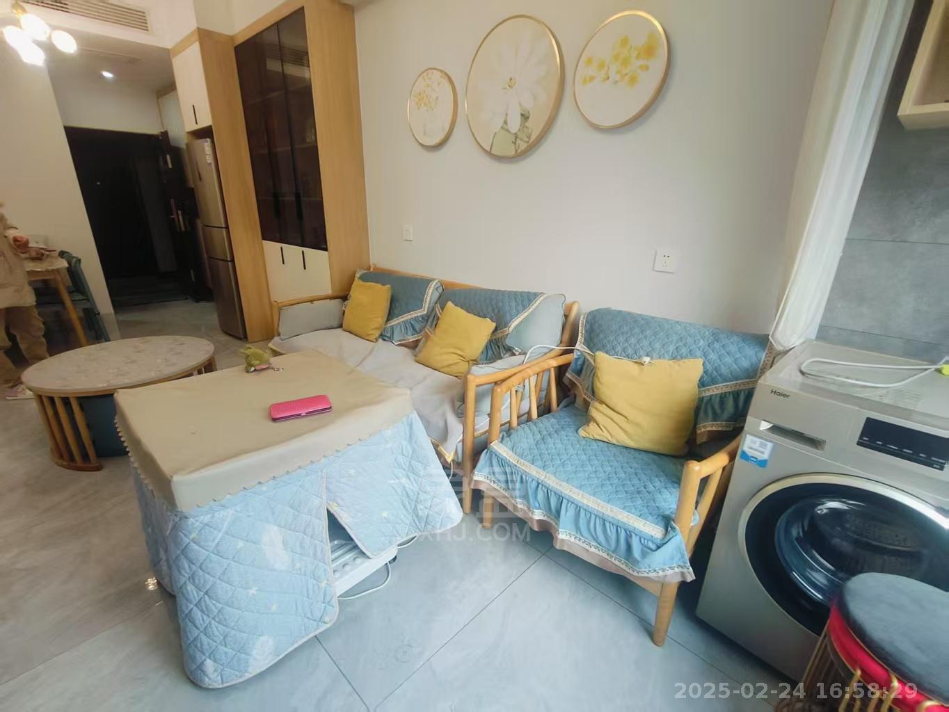 凯风珑城 2室1厅1卫 1400.0元/月 凯风珑城 2室1厅1卫 1400.0元/月室内图