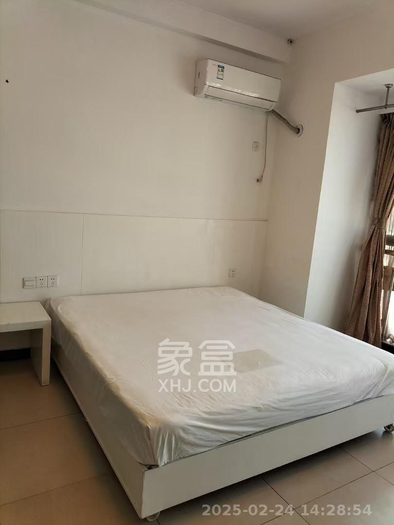 韶峰星苑(韶峰尚南UP公寓)  1室1厅1卫    1000.0元/月 韶峰星苑(韶峰尚南UP公寓)  1室1厅1卫    1000.0元/月