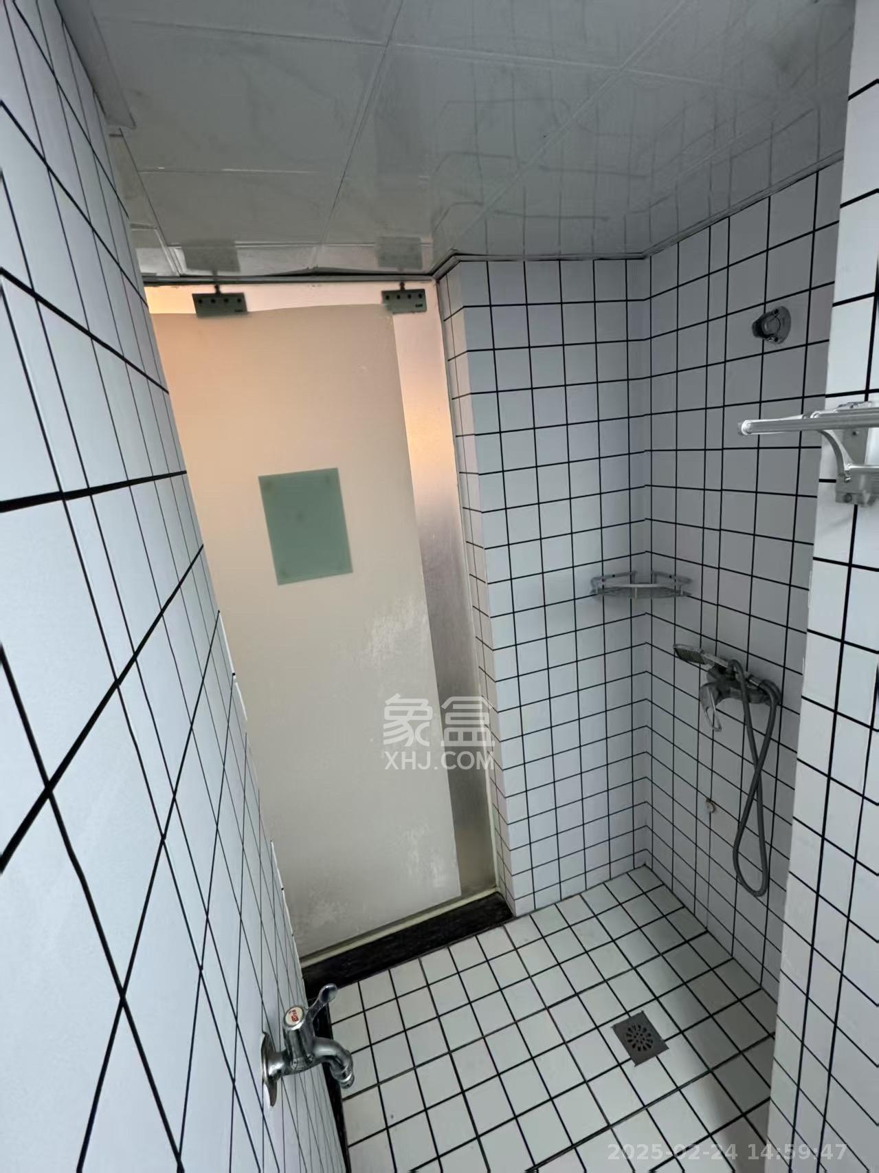 蚂蚁工房 1室1厅1卫 1800.0元/月 蚂蚁工房 1室1厅1卫 1800.0元/月室内图