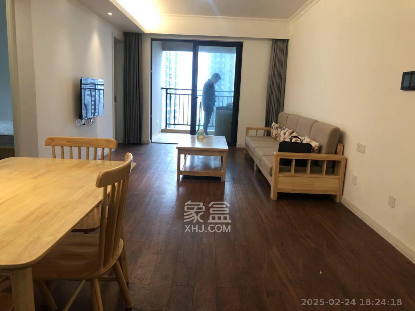 万科魅力之城锋镜里  3室2厅2卫    3000.0元/月室内图