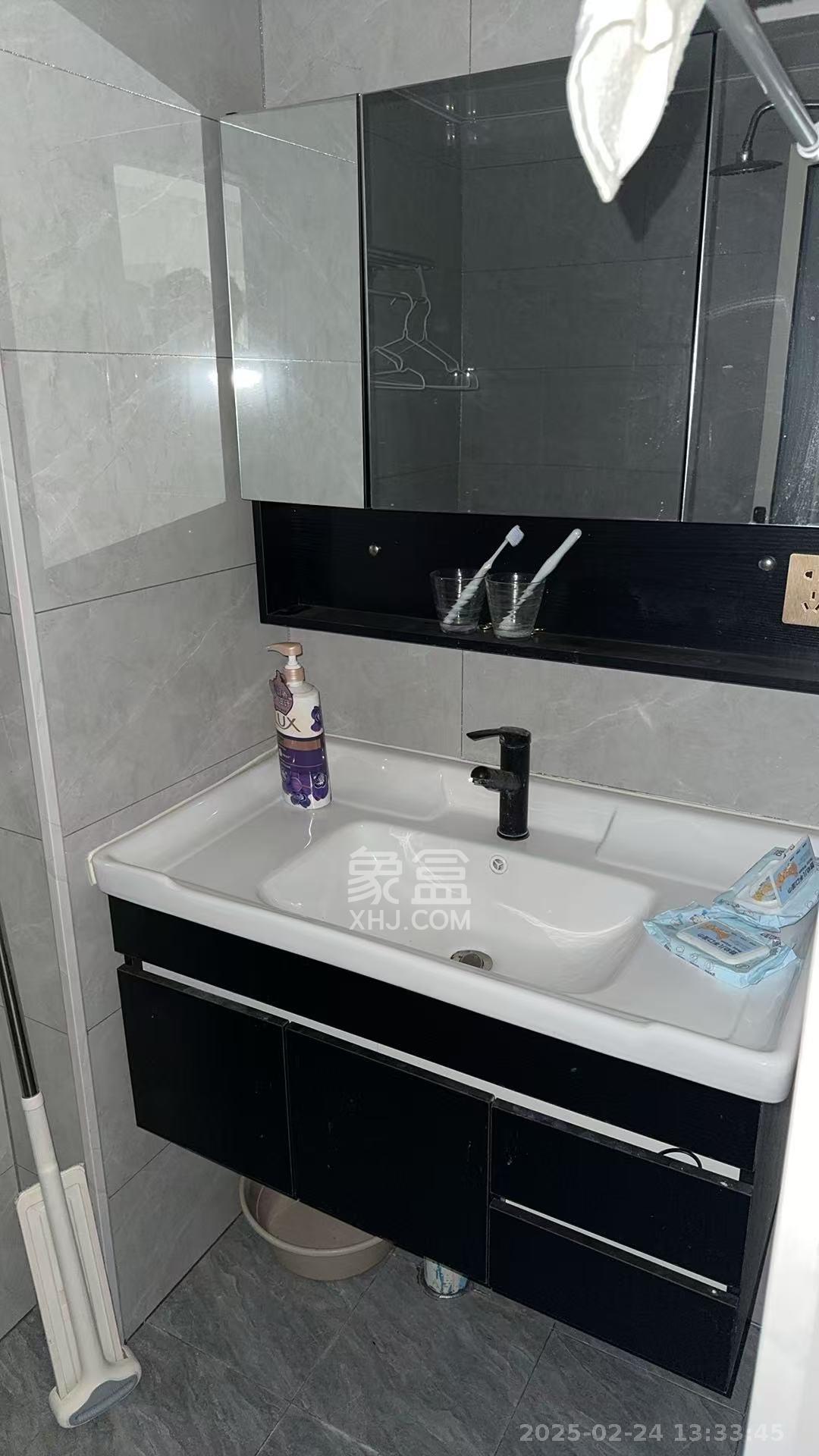 金富星悦汇  1室1厅1卫    1200.0元/月室内图