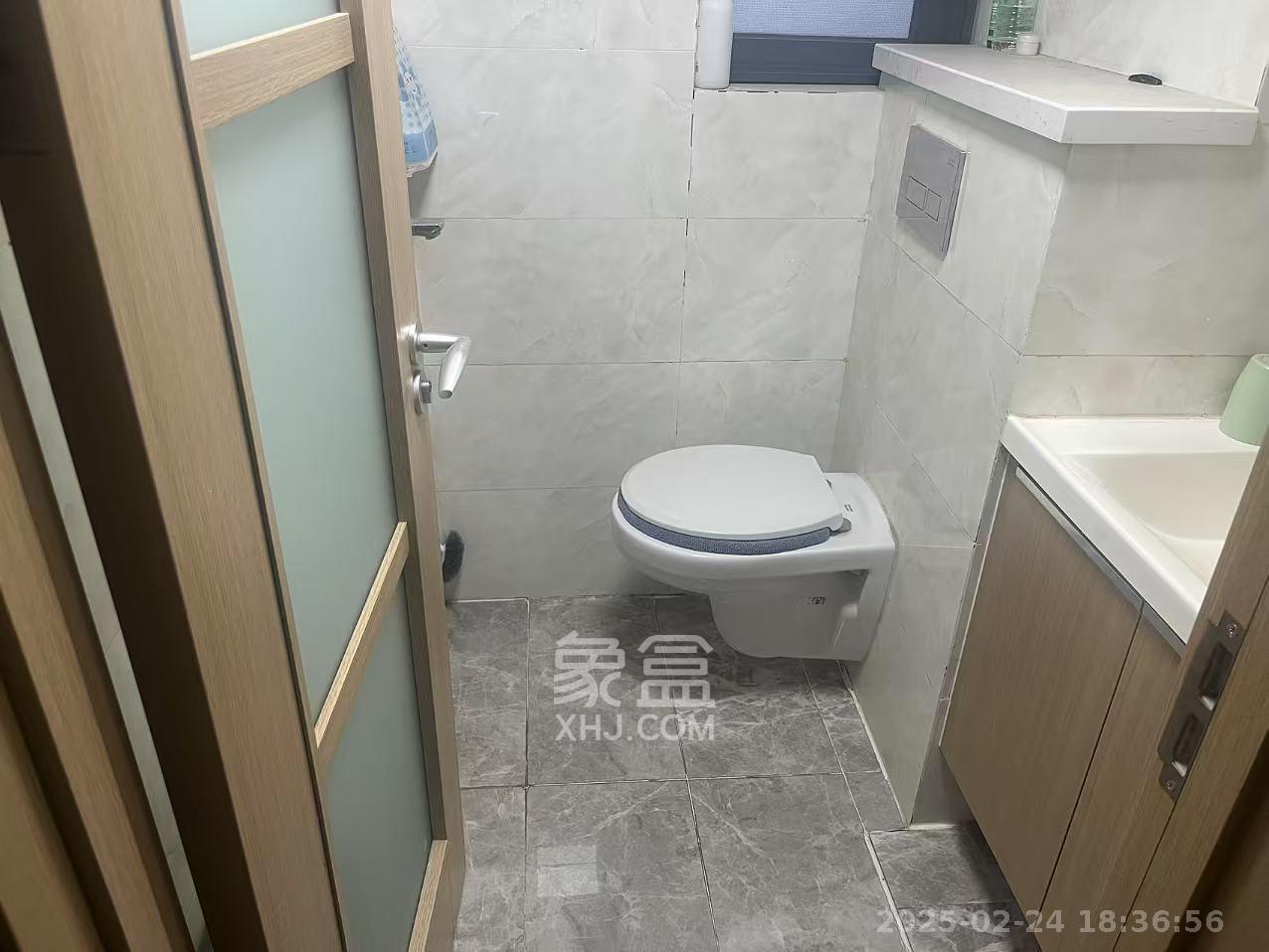 卓越浅水湾  1室1厅1卫    1800.0元/月室内图