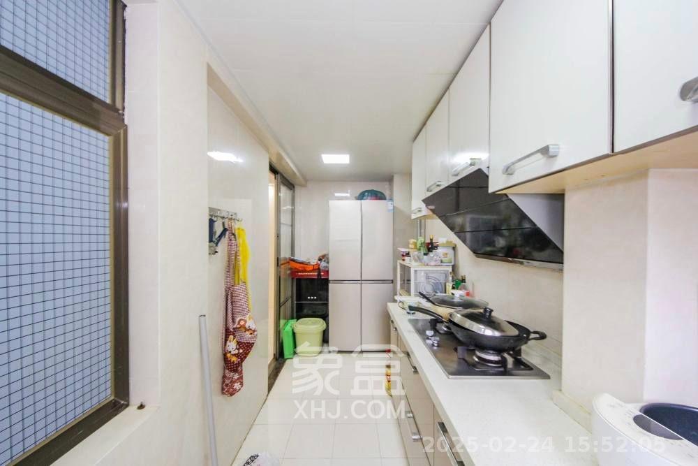 江山帝景哈佛 3室2厅1卫 2000.0元/月 江山帝景哈佛 3室2厅1卫 2000.0元/月室内图