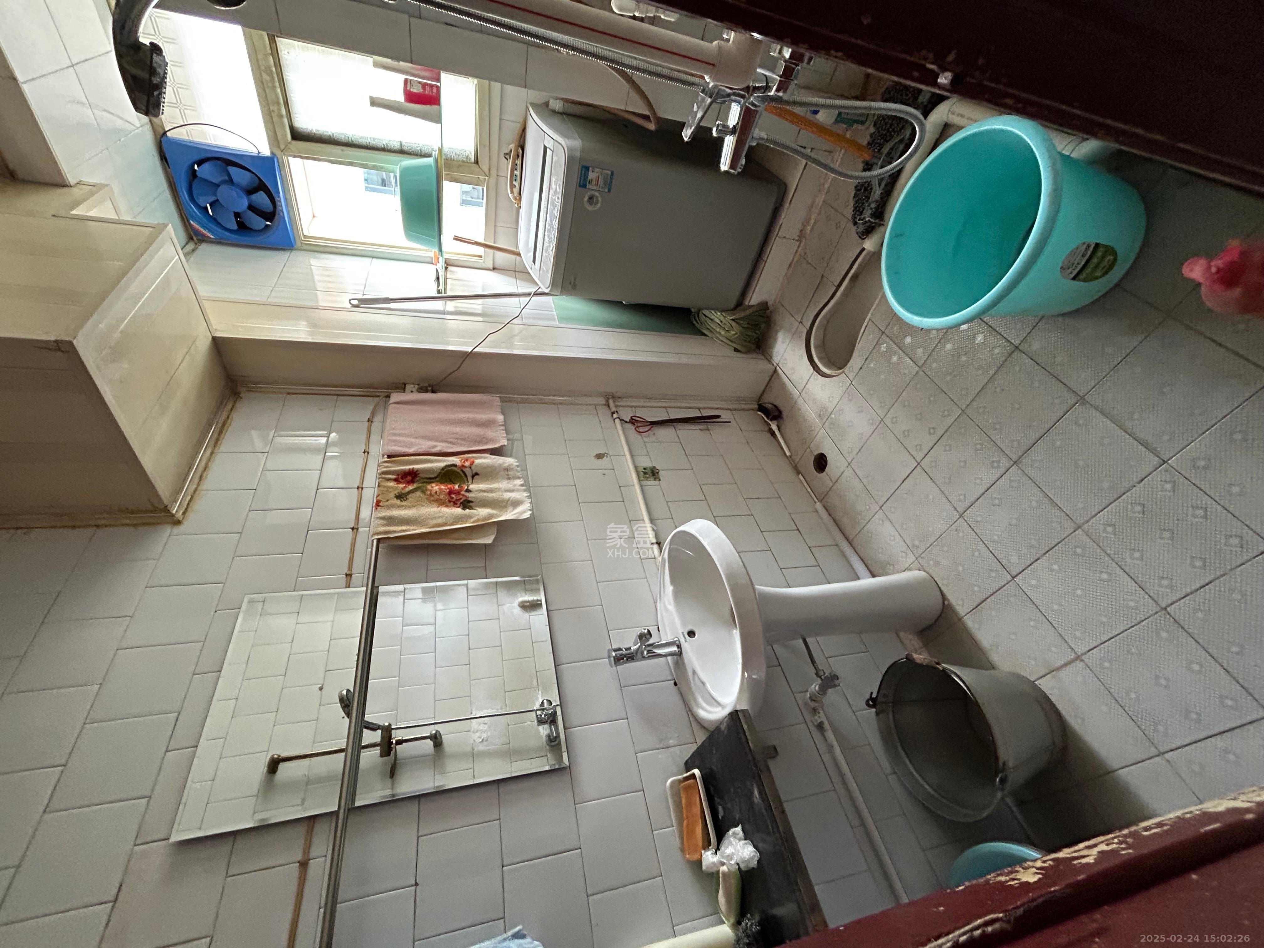 湖开小区(湖南开关厂宿舍)/南大桥社区 2室1厅1卫 1200.0元/月 湖开小区(湖南开关厂宿舍)/南大桥社区 2室1厅1卫 1200.0元/月室内图