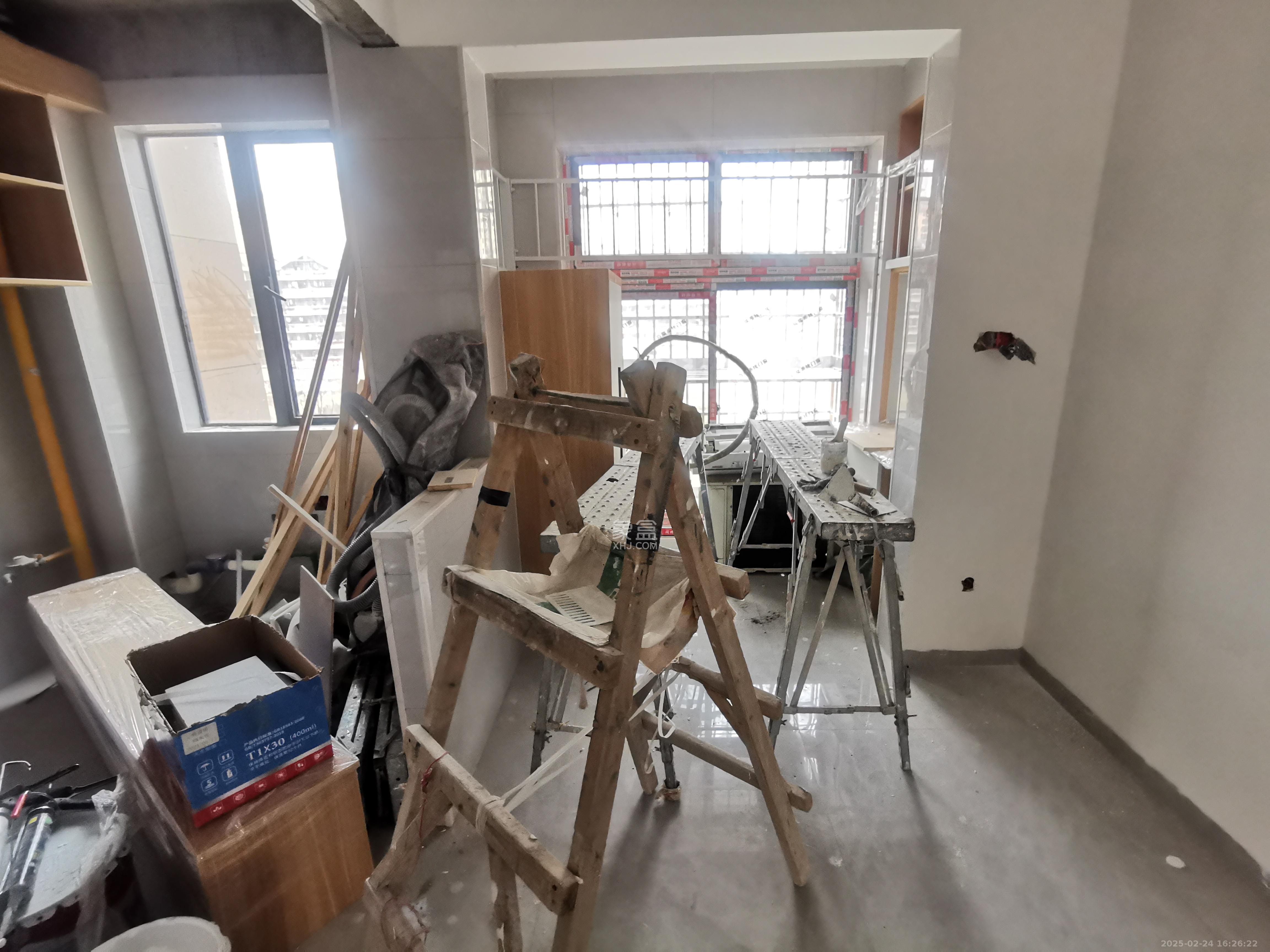 唐桂家园  3室2厅1卫   3500.00元/月室内图