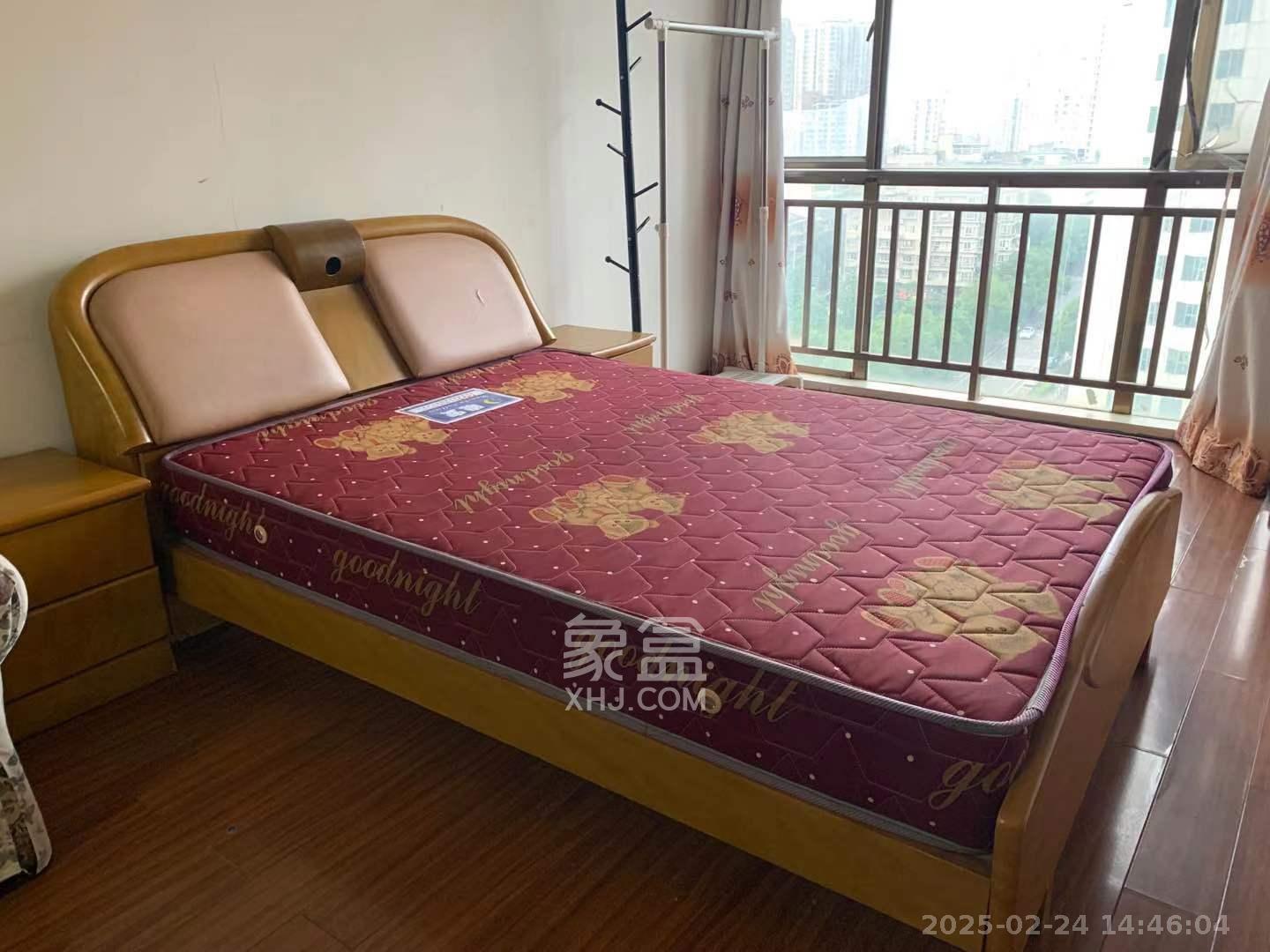 东上一品  1室1厅1卫   1500.00元/月室内图