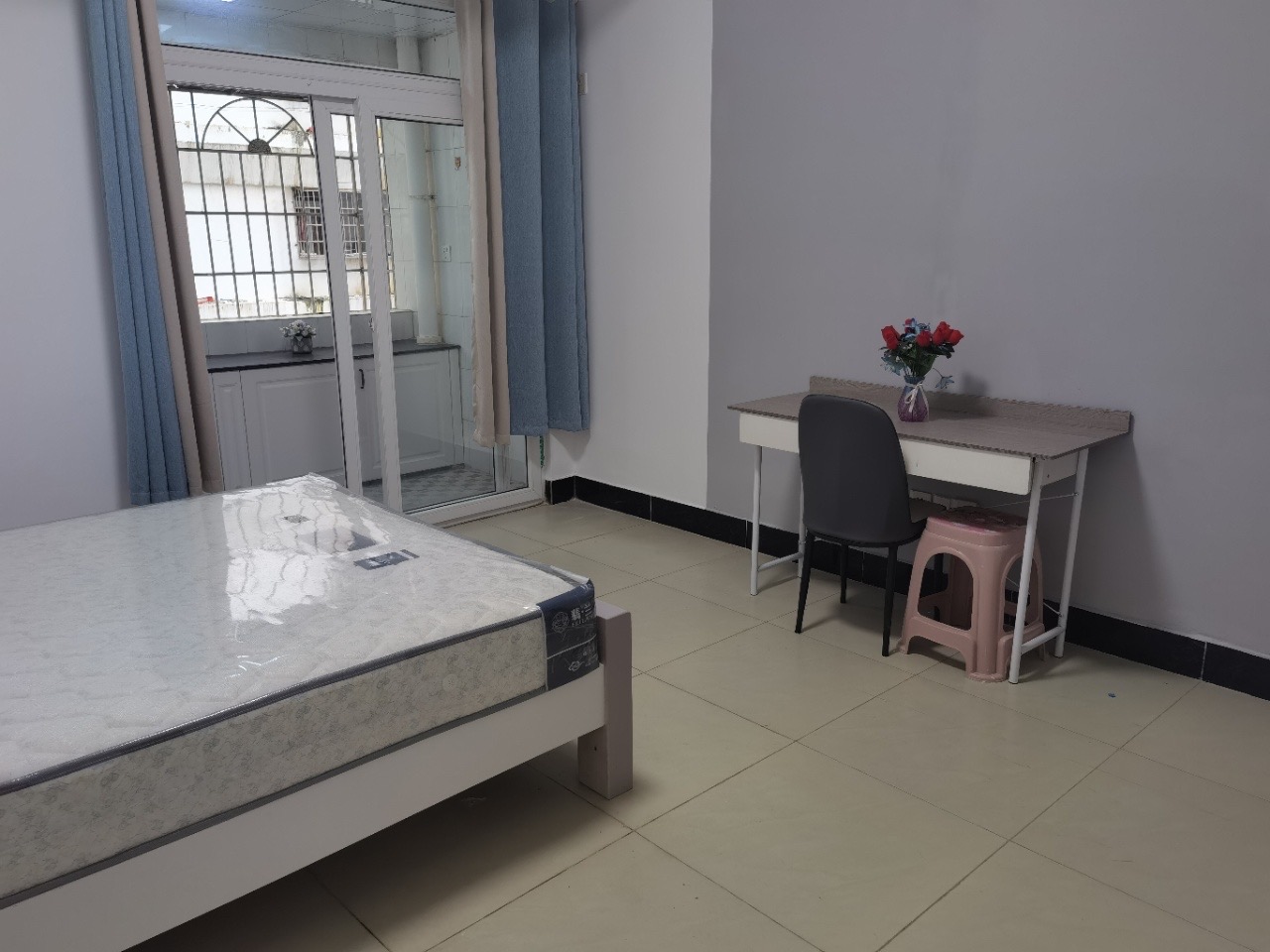 和平城市广场  1室1厅1卫    22.8万 和平城市广场  1室1厅1卫    22.8万客厅