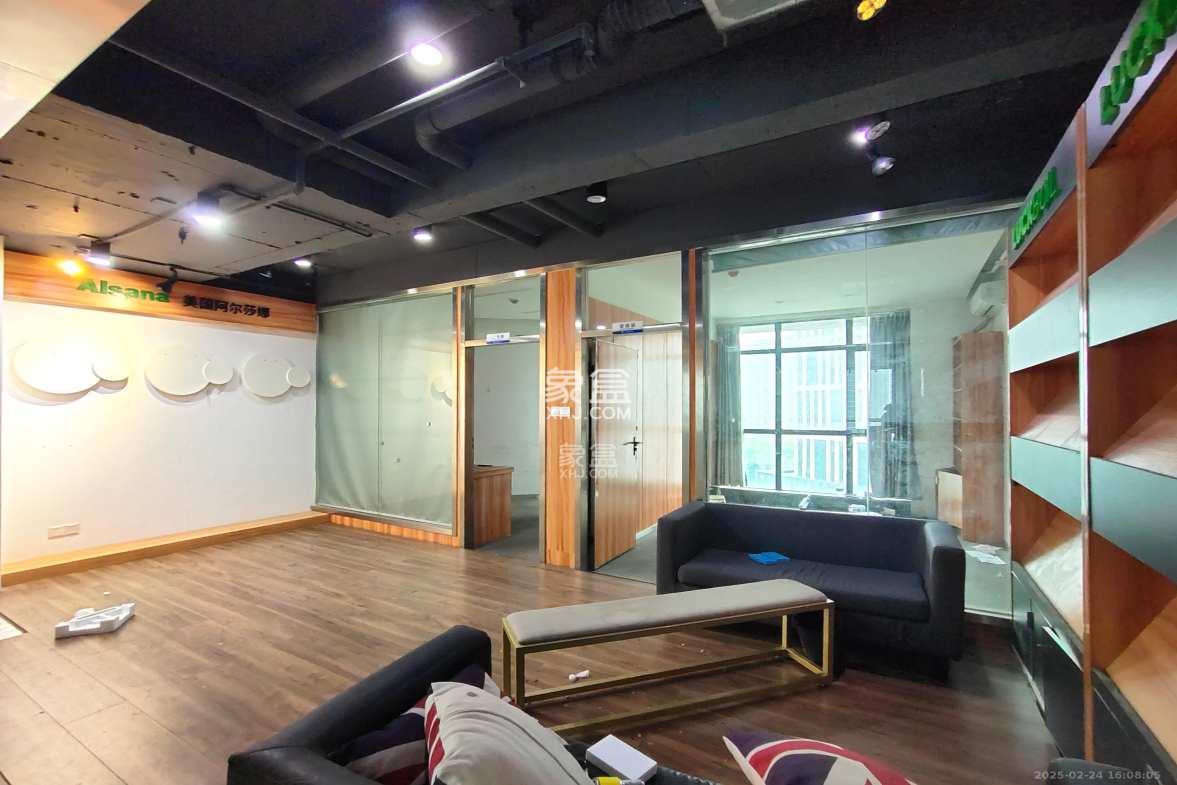 融科东南海  1室2厅1卫    10000.0元/月 融科东南海  1室2厅1卫    10000.0元/月室内图