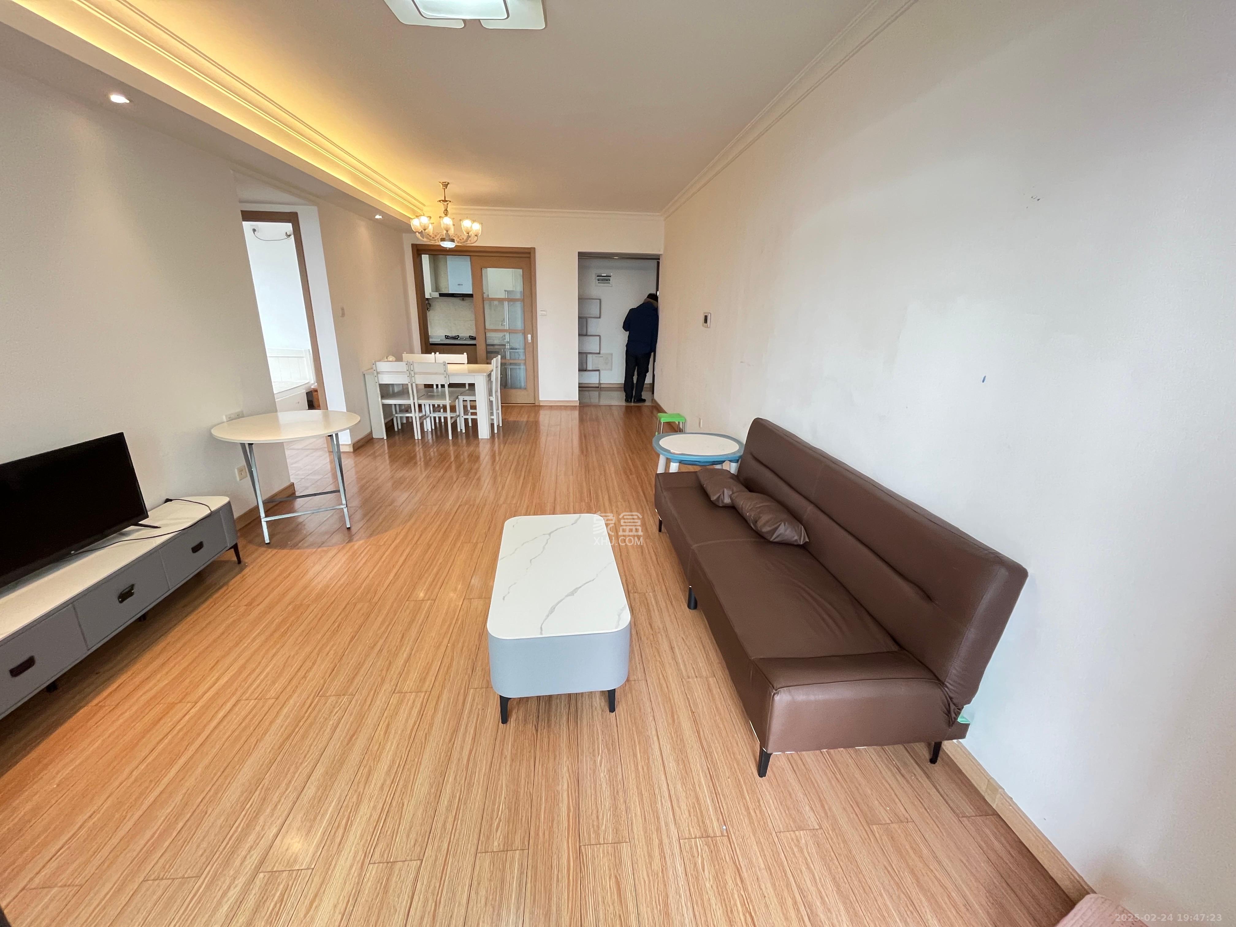 万科魅力之城 2室2厅1卫 2000.0元/月 万科魅力之城 2室2厅1卫 2000.0元/月室内图