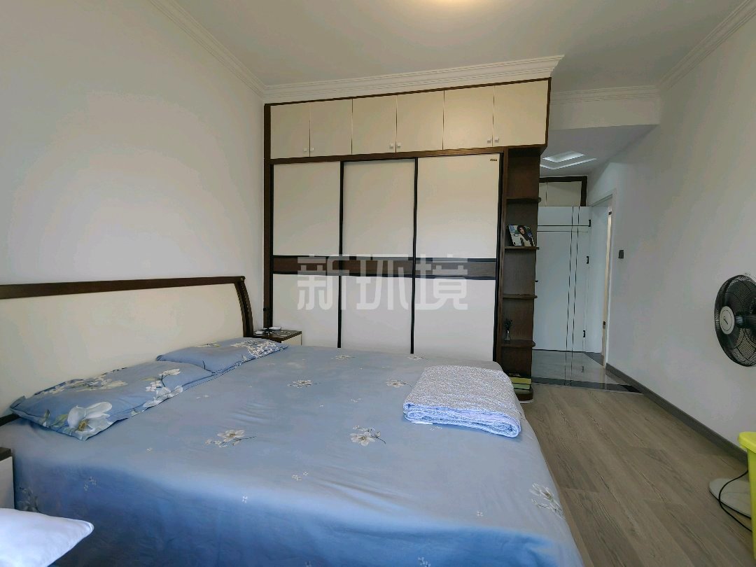 熙城春天 3室2厅2卫 81.0万 熙城春天 3室2厅2卫 81.0万客厅