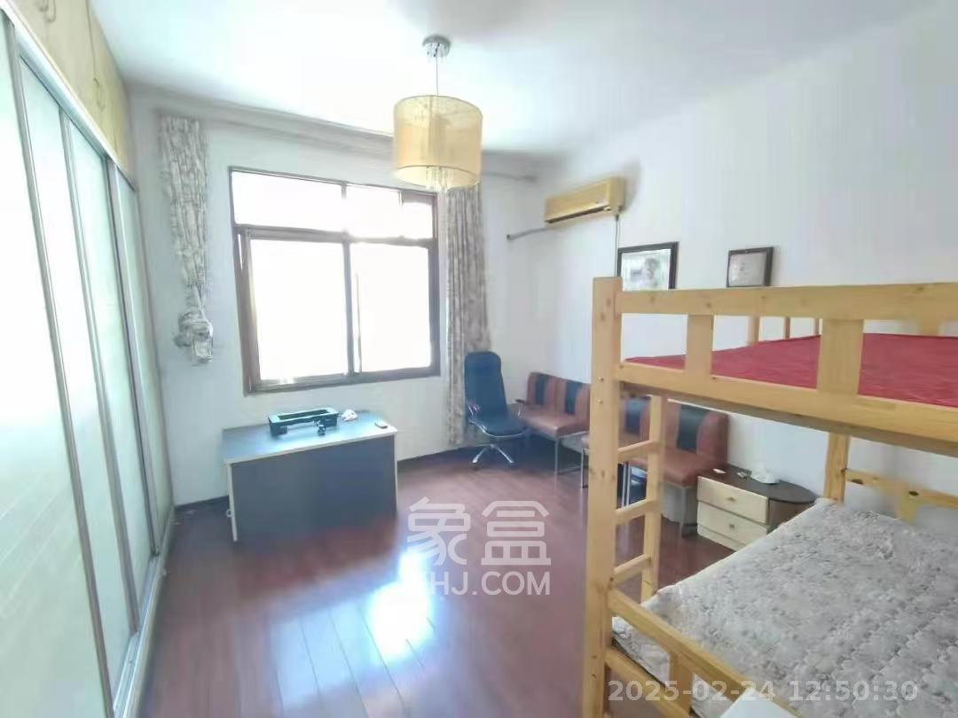 星沙一区 2室1厅1卫 1200.0元/月 星沙一区 2室1厅1卫 1200.0元/月室内图