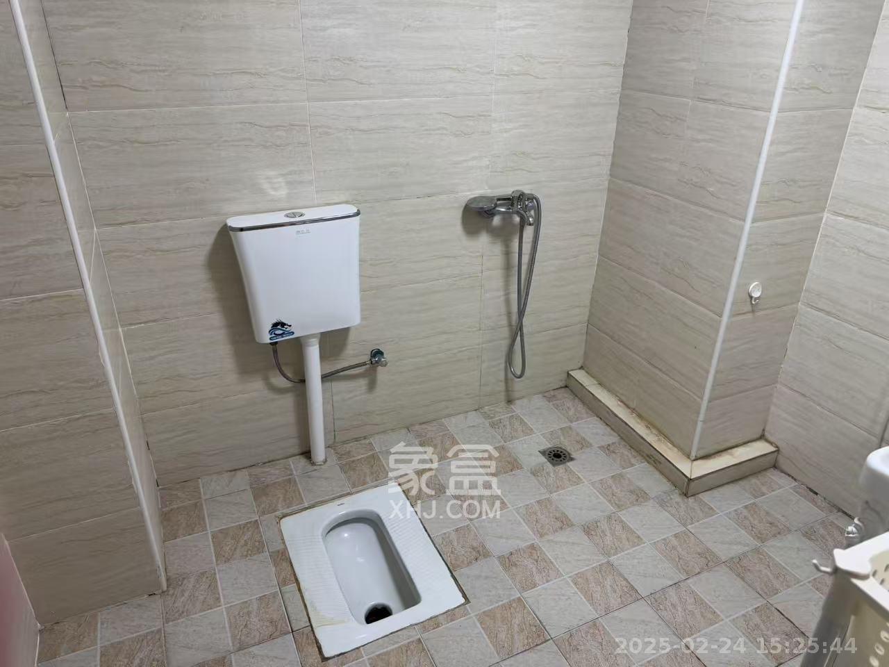 人瑞潇湘国际 1室1厅1卫 2200.0元/月 人瑞潇湘国际 1室1厅1卫 2200.0元/月室内图