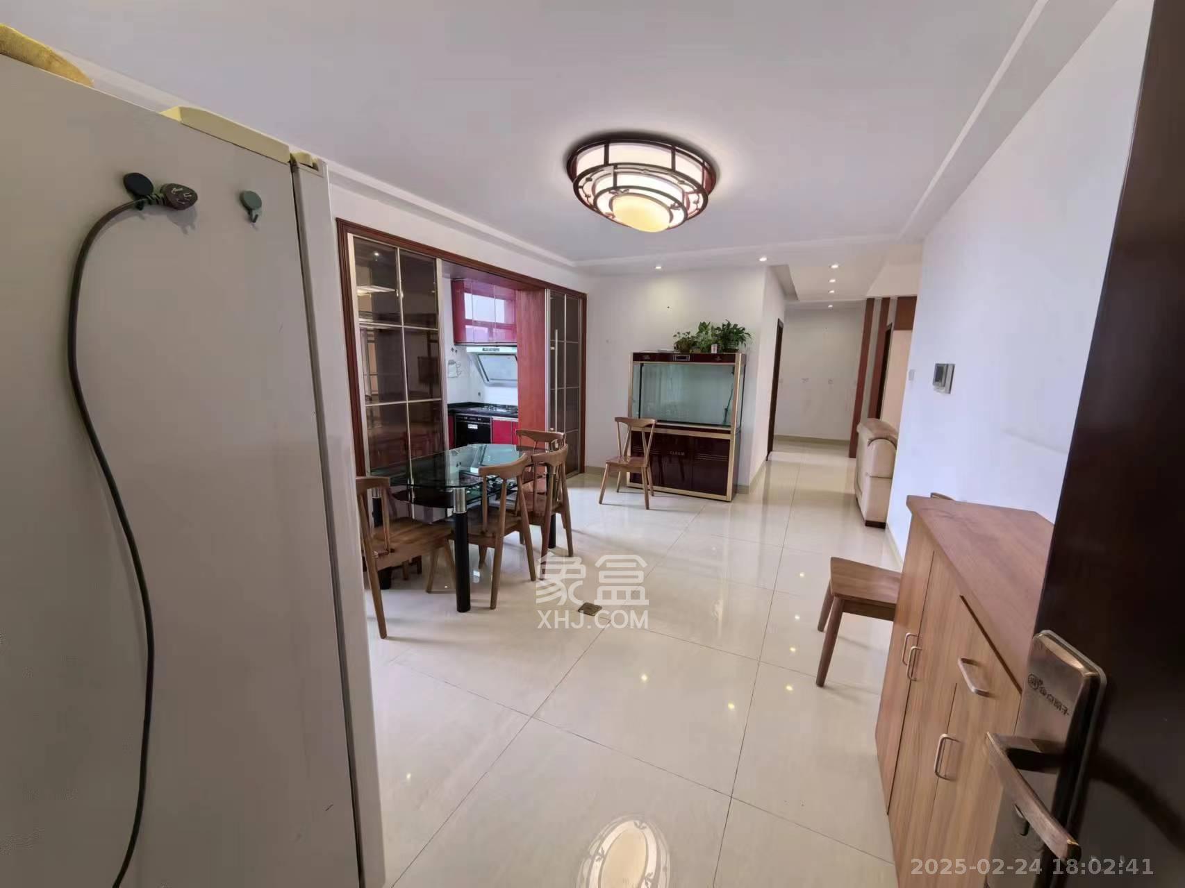 青园 3室2厅2卫 3300.0元/月 青园 3室2厅2卫 3300.0元/月室内图