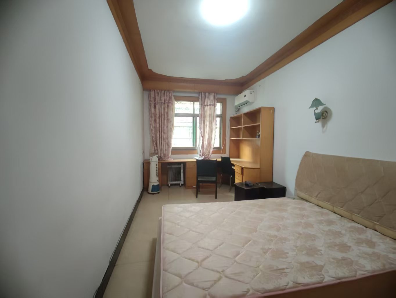 立新二社区 3室2厅2卫 1200.0元/月 立新二社区 3室2厅2卫 1200.0元/月室内图