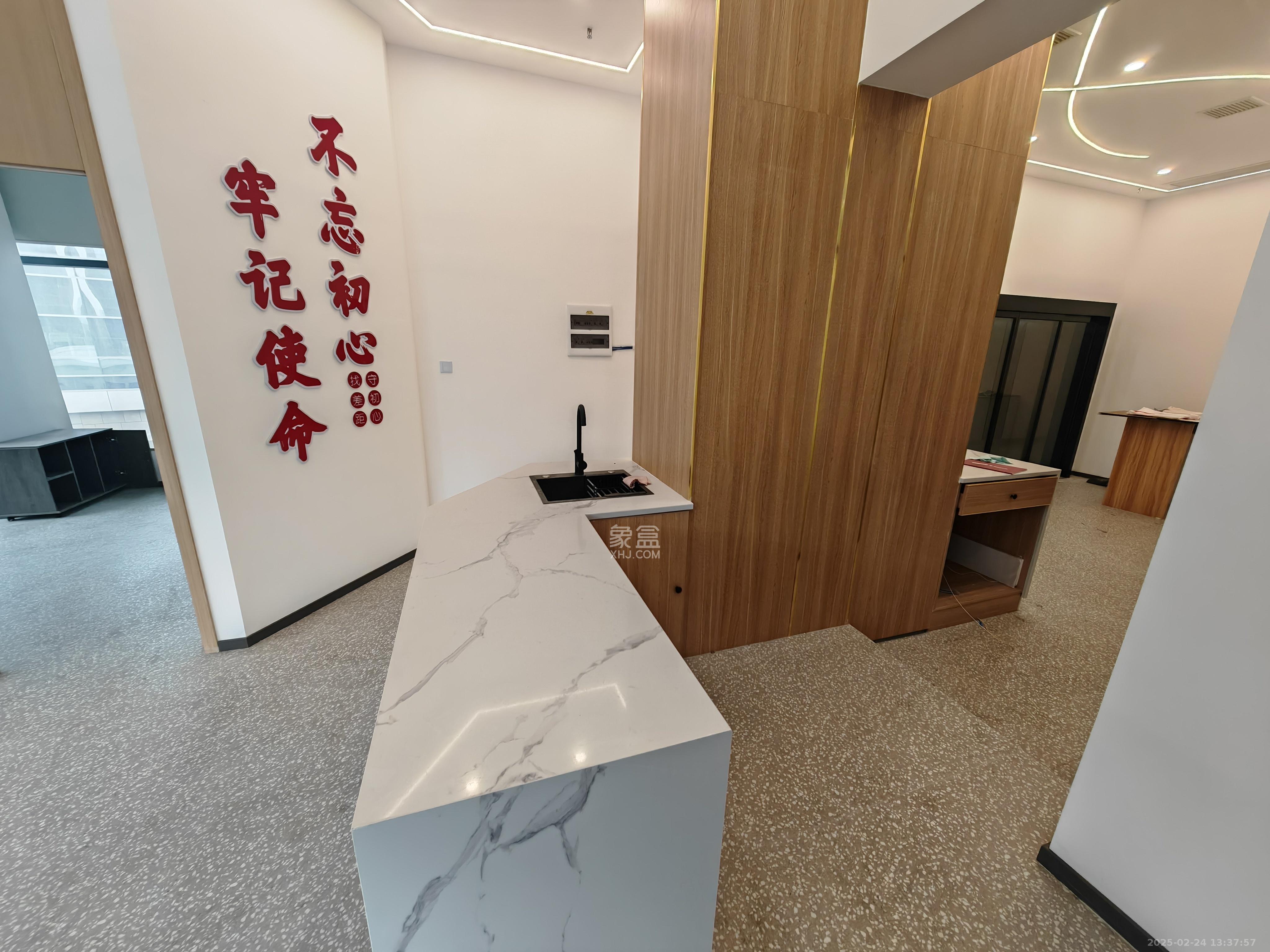 京武浪琴山三期（京武中心）  3室1厅1卫   12100.00元/月室内图