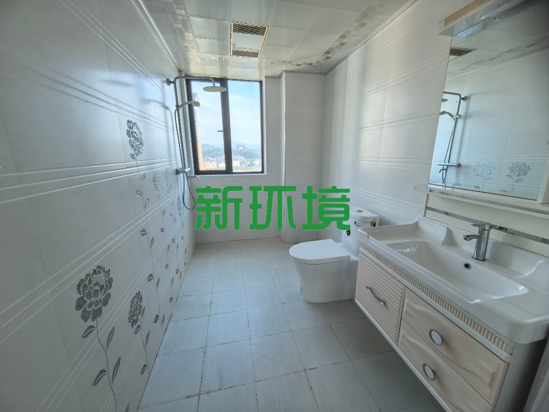 月亮湾三期  3室2厅2卫   69.80万客厅