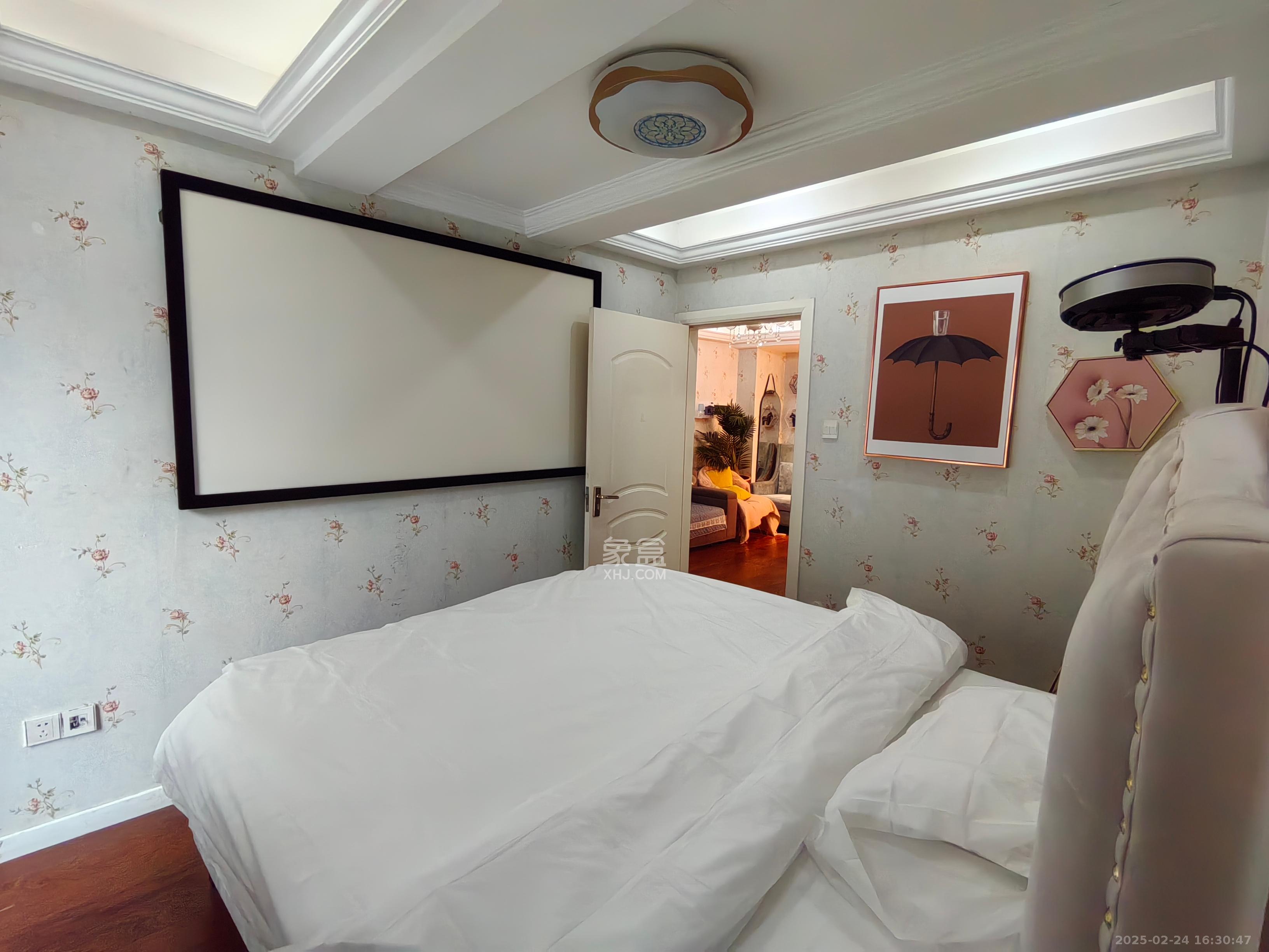 壹号公馆  2室1厅1卫    3000.0元/月 壹号公馆  2室1厅1卫    3000.0元/月室内图