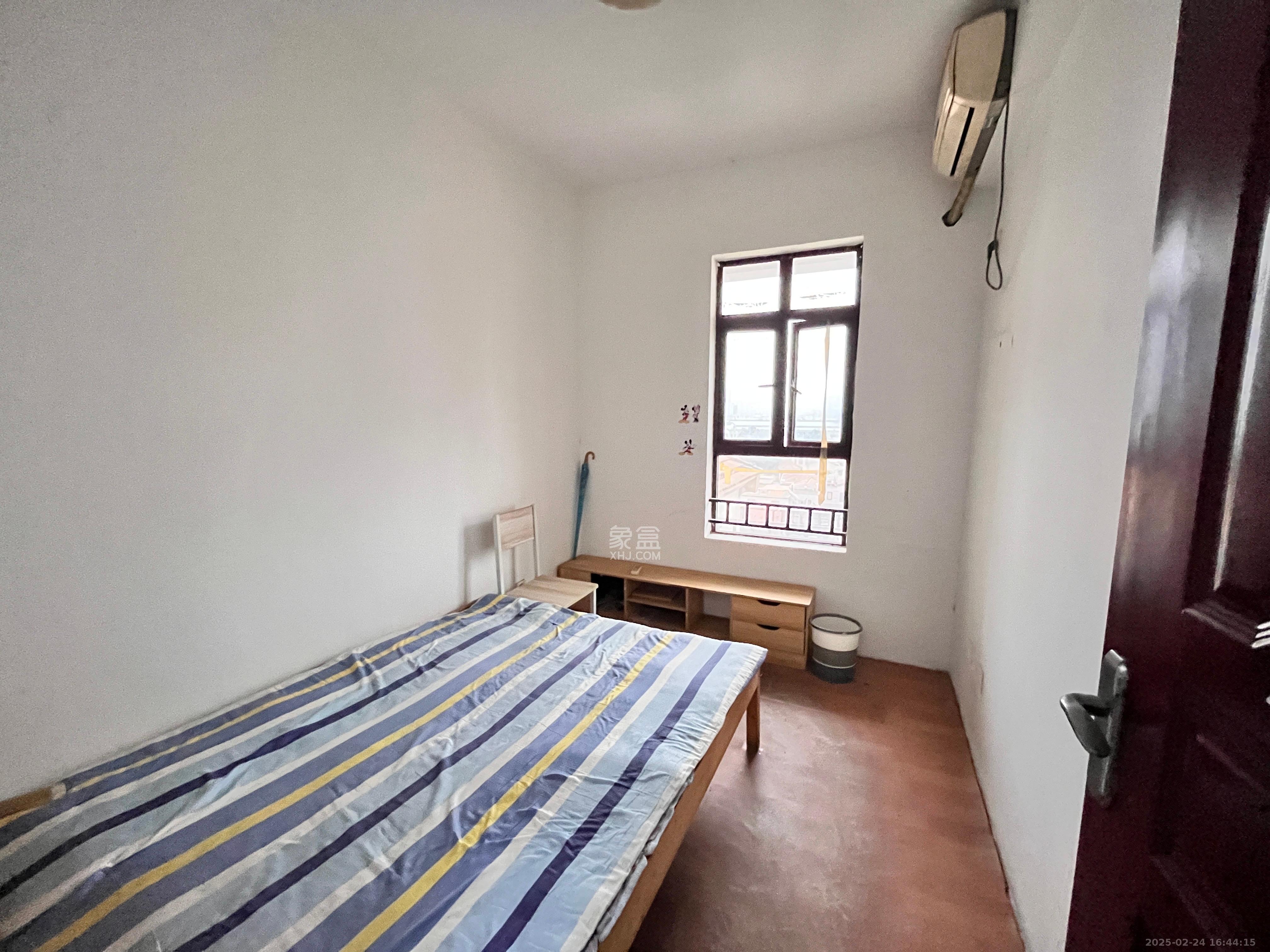 鹏基诺亚山林  1室0厅0卫    1700.0元/月 鹏基诺亚山林  1室0厅0卫    1700.0元/月室内图