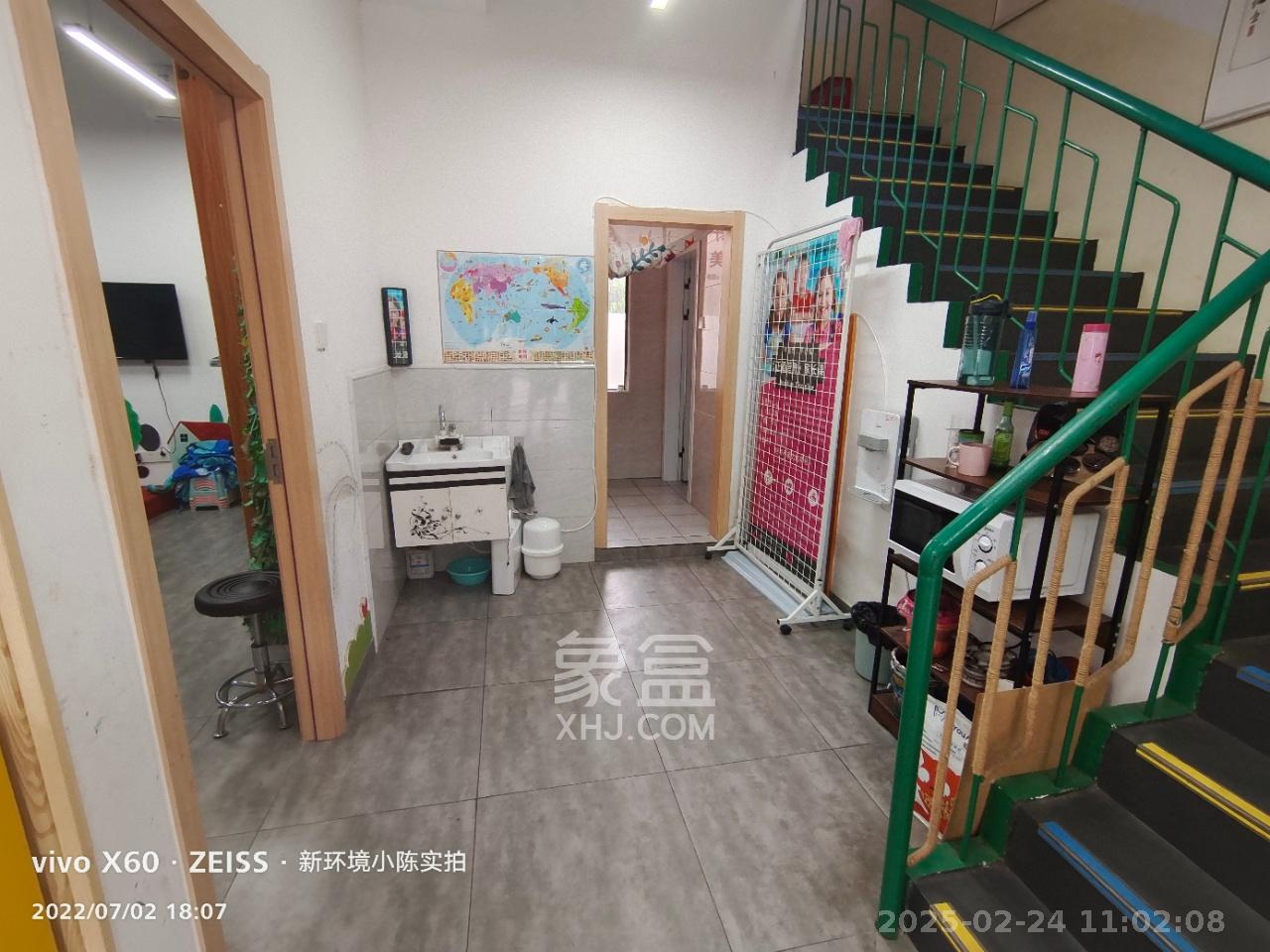 长城水郡   183.84㎡      6000.0元/月室内图