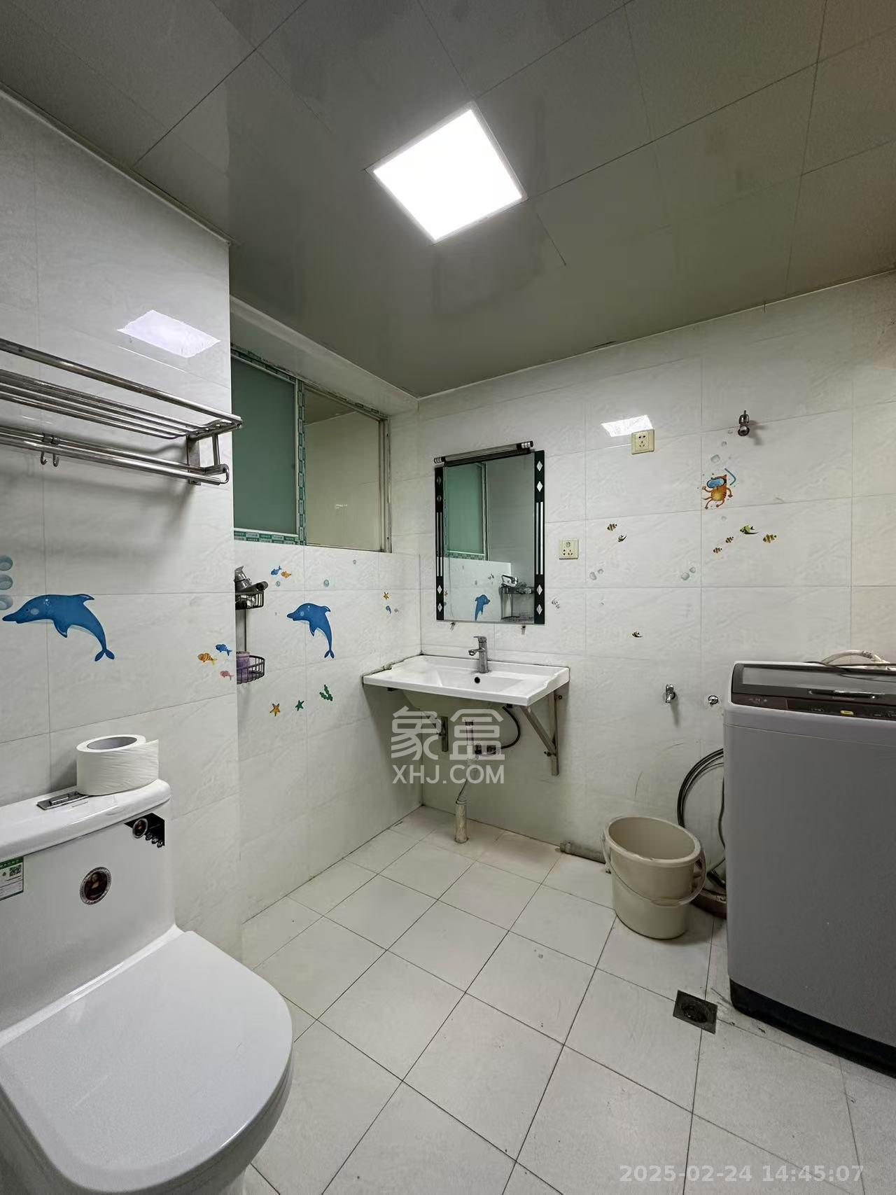 科大佳园北苑 4室2厅2卫 2400.0元/月 科大佳园北苑 4室2厅2卫 2400.0元/月室内图