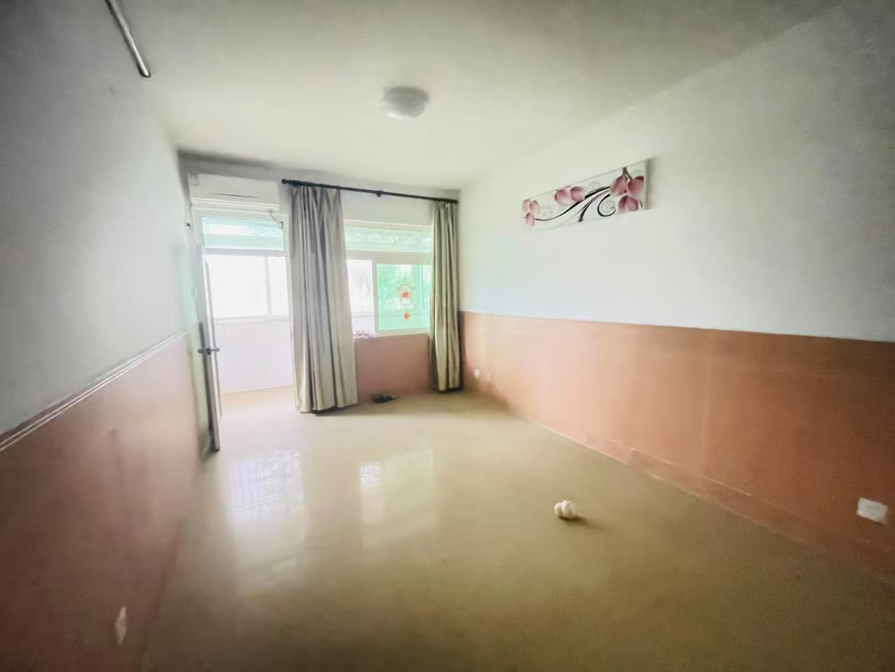 甸昆路9号 8室3厅4卫 9000.0元/月 甸昆路9号 8室3厅4卫 9000.0元/月室内图