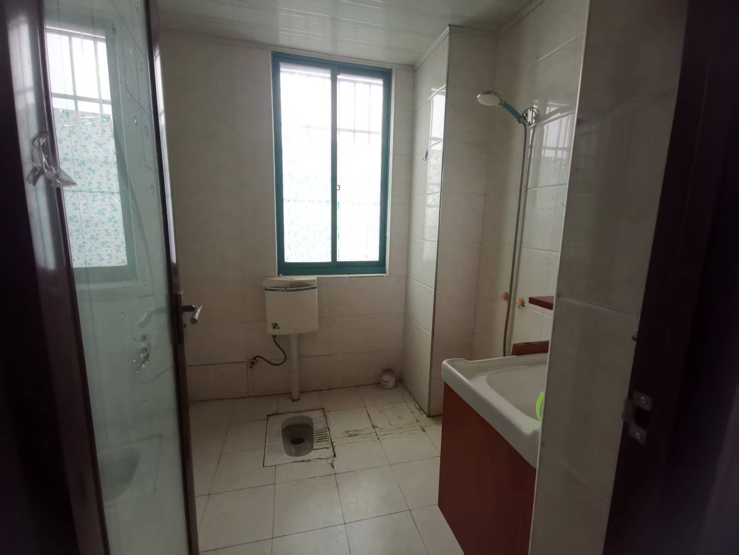 凯旋豪庭 3室2厅2卫 1800.0元/月 凯旋豪庭 3室2厅2卫 1800.0元/月室内图