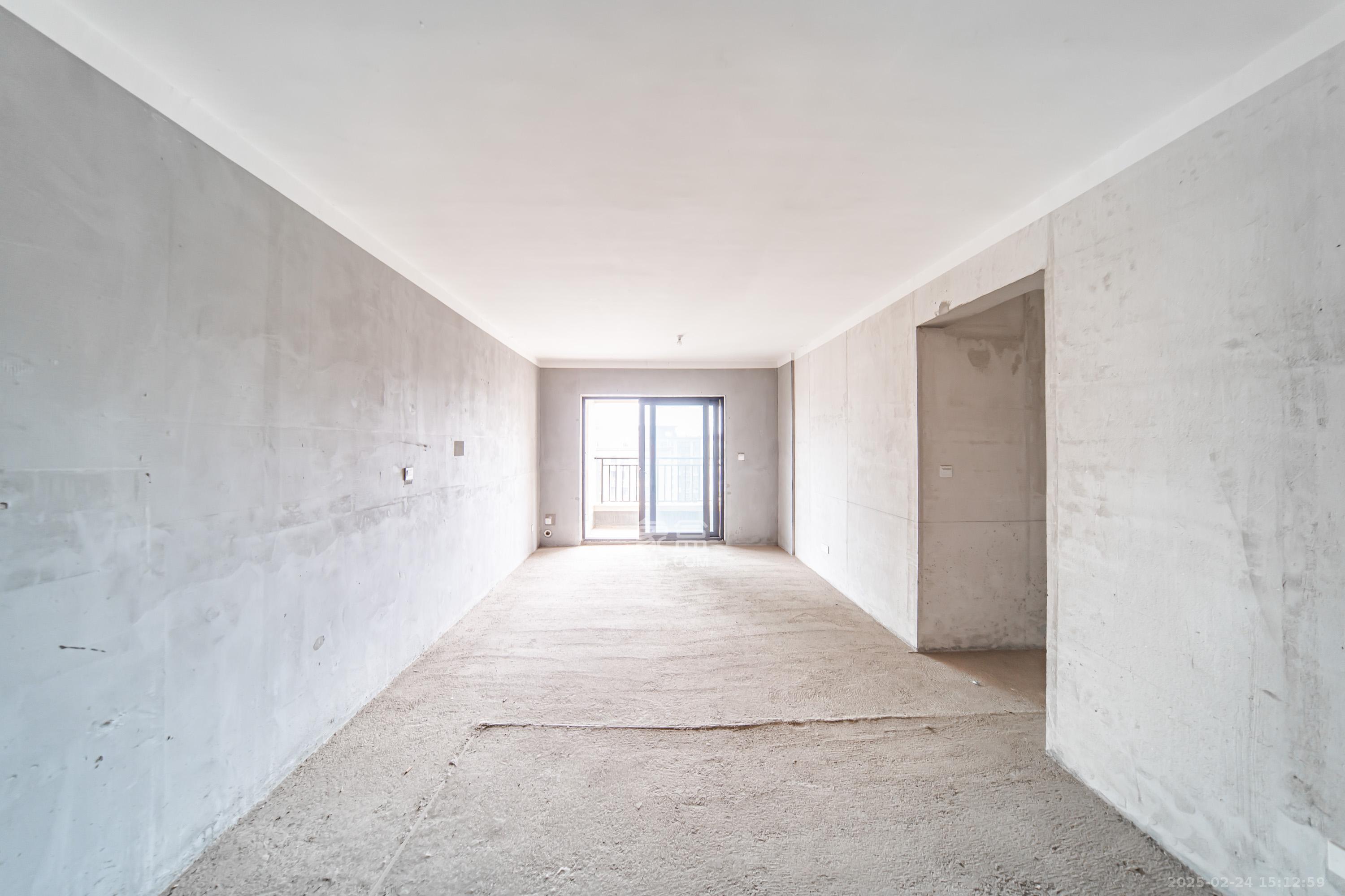 蓝光雍锦半岛  3室2厅1卫    1000.0元/月 蓝光雍锦半岛  3室2厅1卫    1000.0元/月