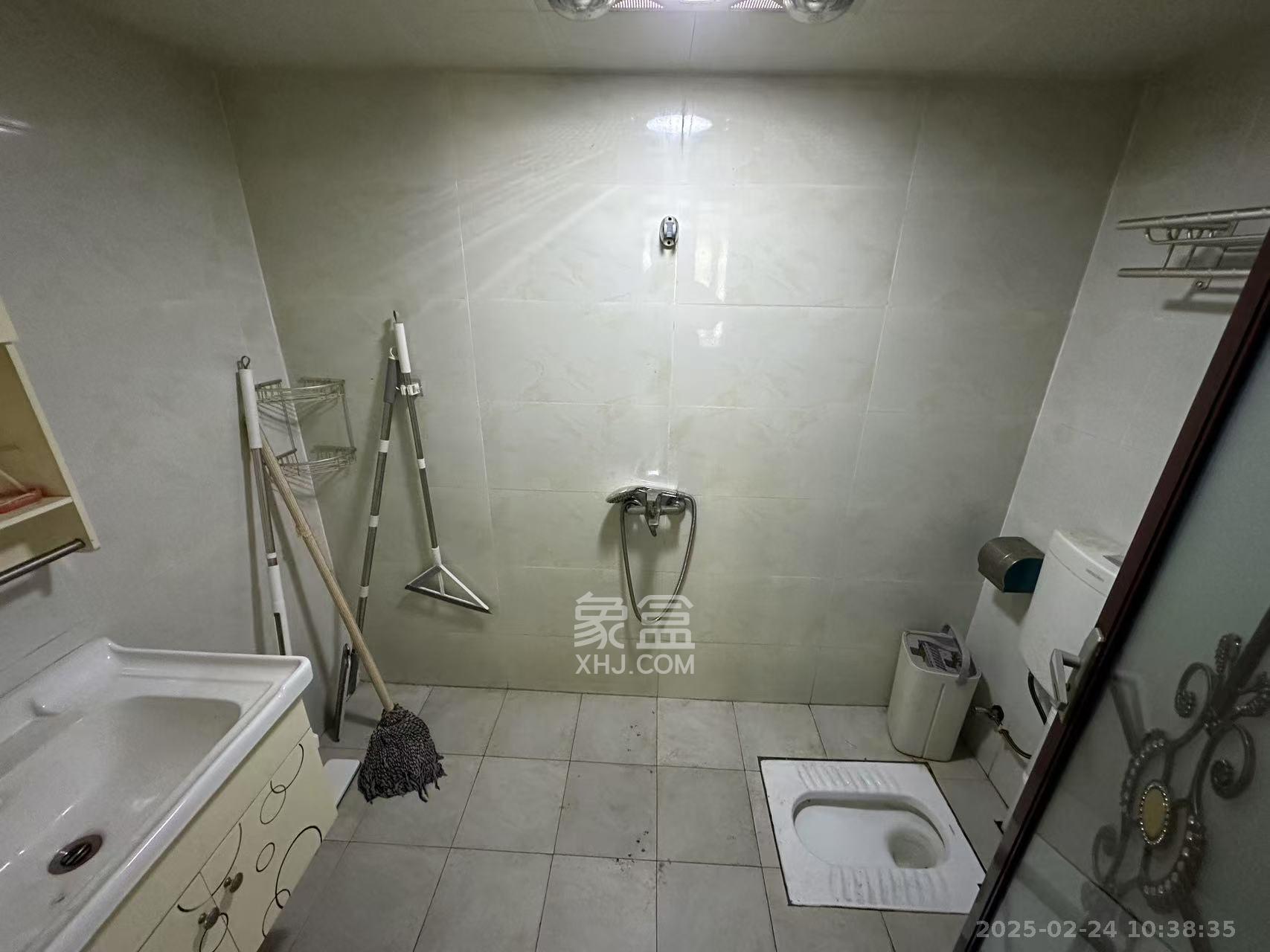 中惠锦堂 3室2厅2卫 3800.0元/月 中惠锦堂 3室2厅2卫 3800.0元/月室内图