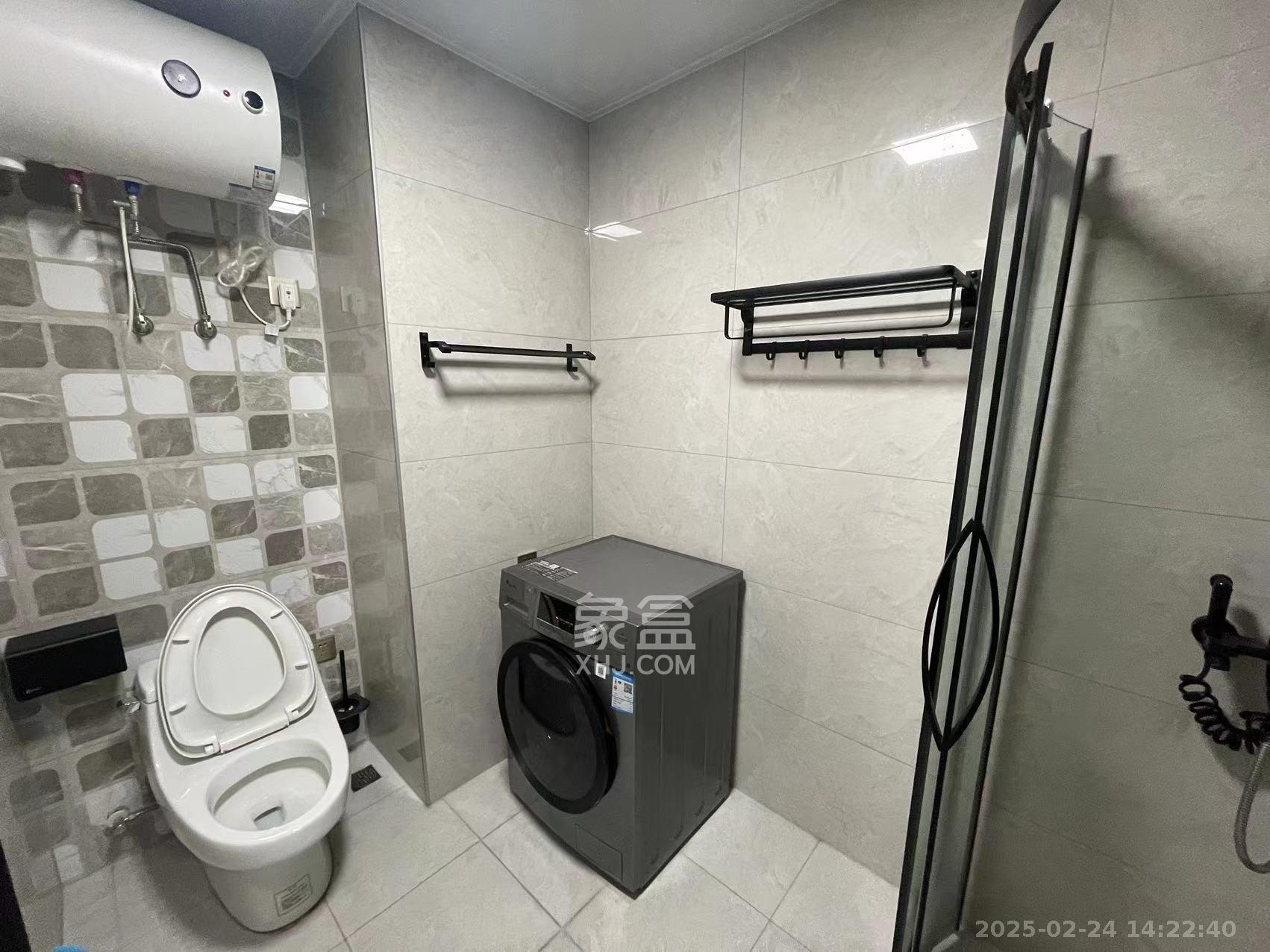 汇景发展环球中心 1室1厅1卫 3000.0元/月 汇景发展环球中心 1室1厅1卫 3000.0元/月室内图