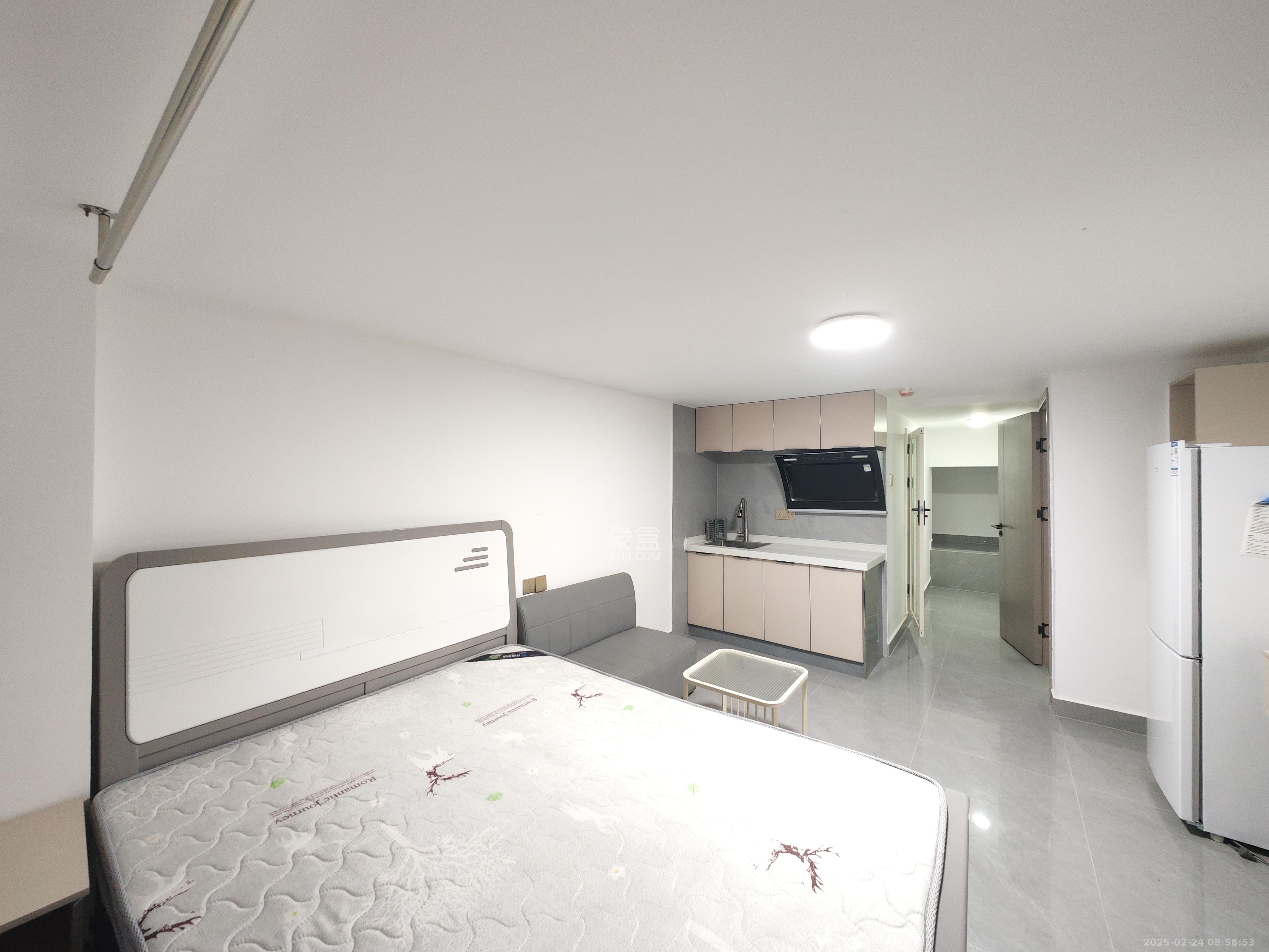 保利恒伟时光印象  1室1厅1卫    1300.0元/月室内图