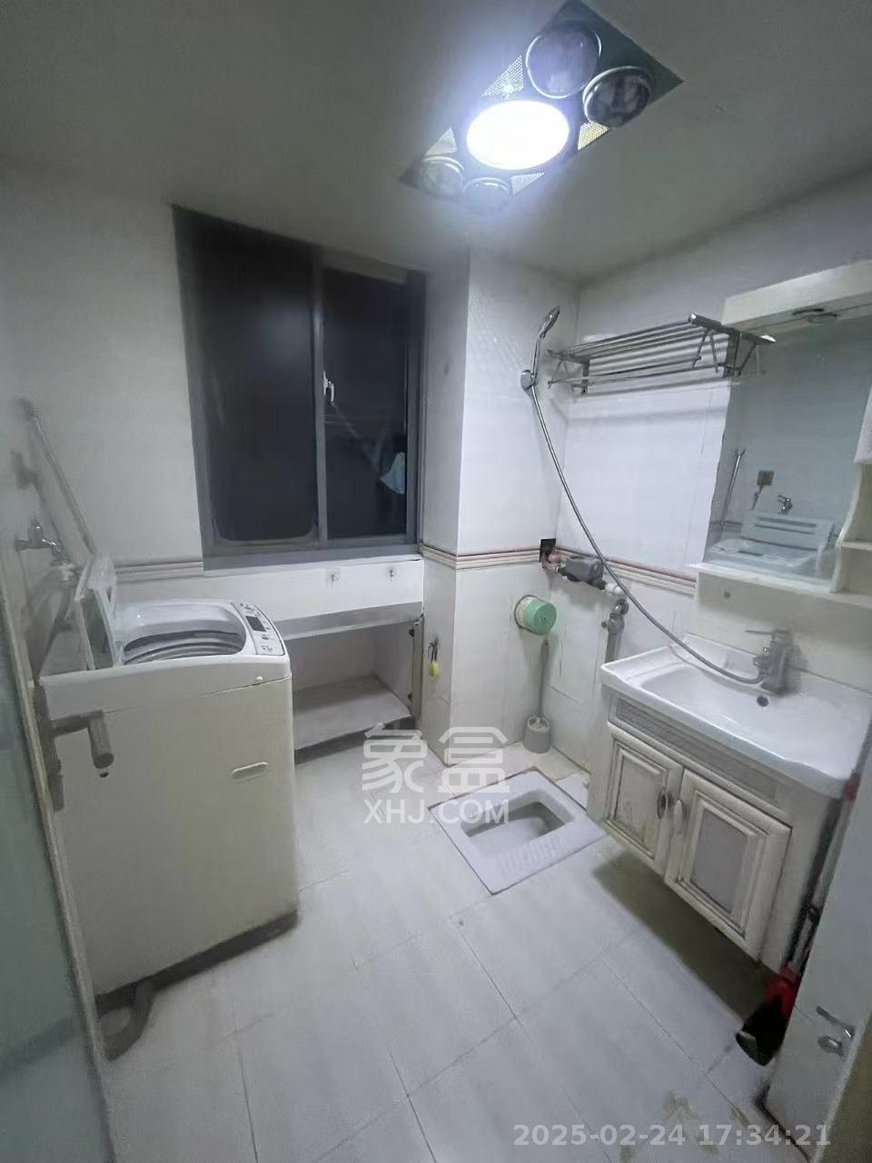 东方银座（东方摩卡）  1室1厅1卫   1500.00元/月室内图