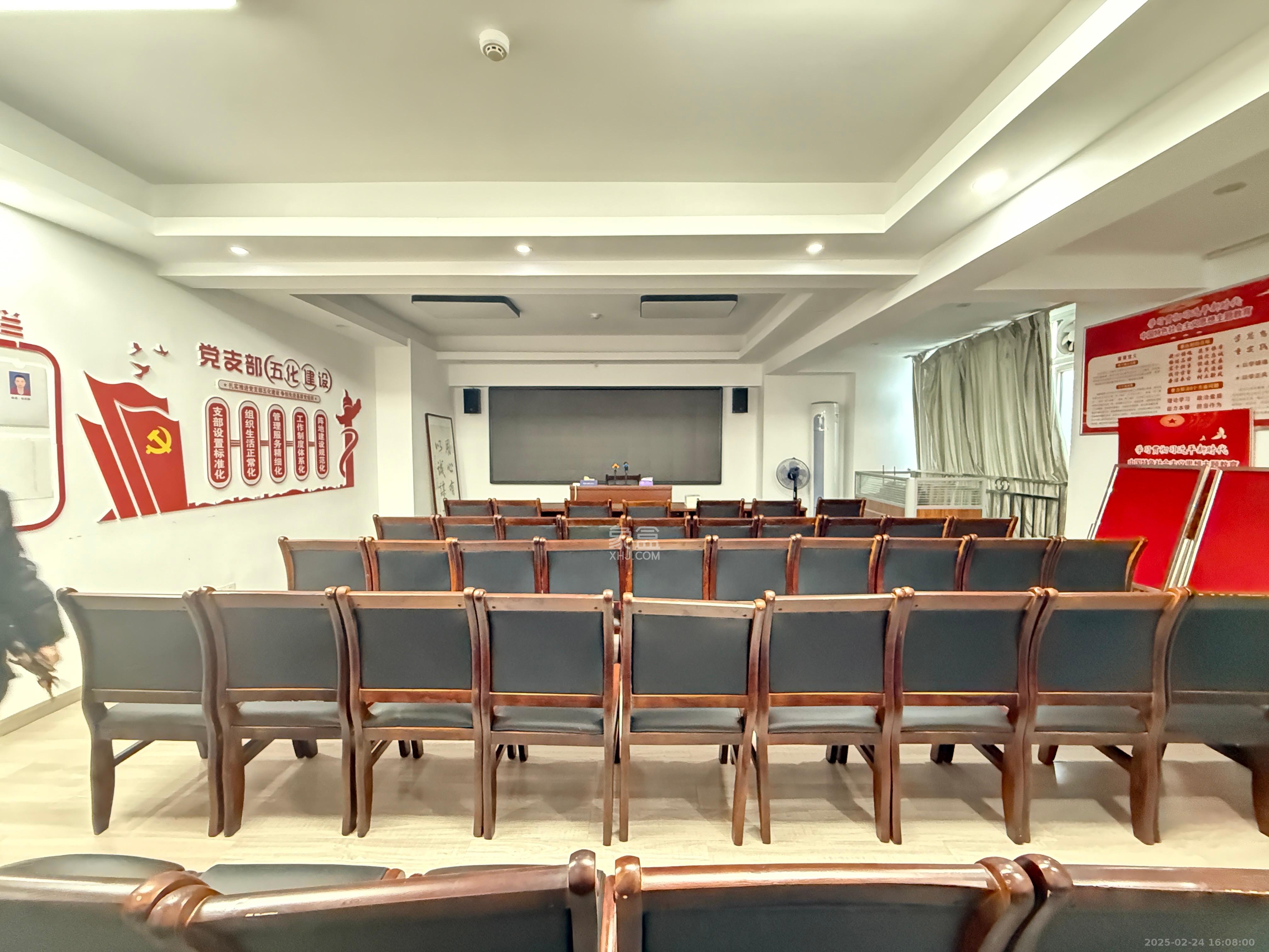 长城华都  2室1厅1卫   2600.00元/月室内图