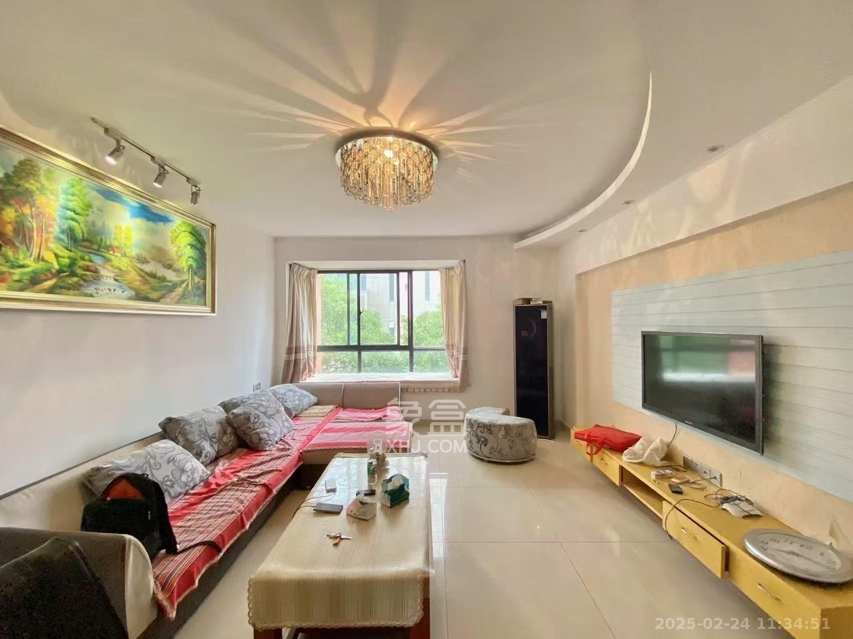 湖南省地震局单位宿舍 3室2厅2卫 3000.0元/月 湖南省地震局单位宿舍 3室2厅2卫 3000.0元/月室内图