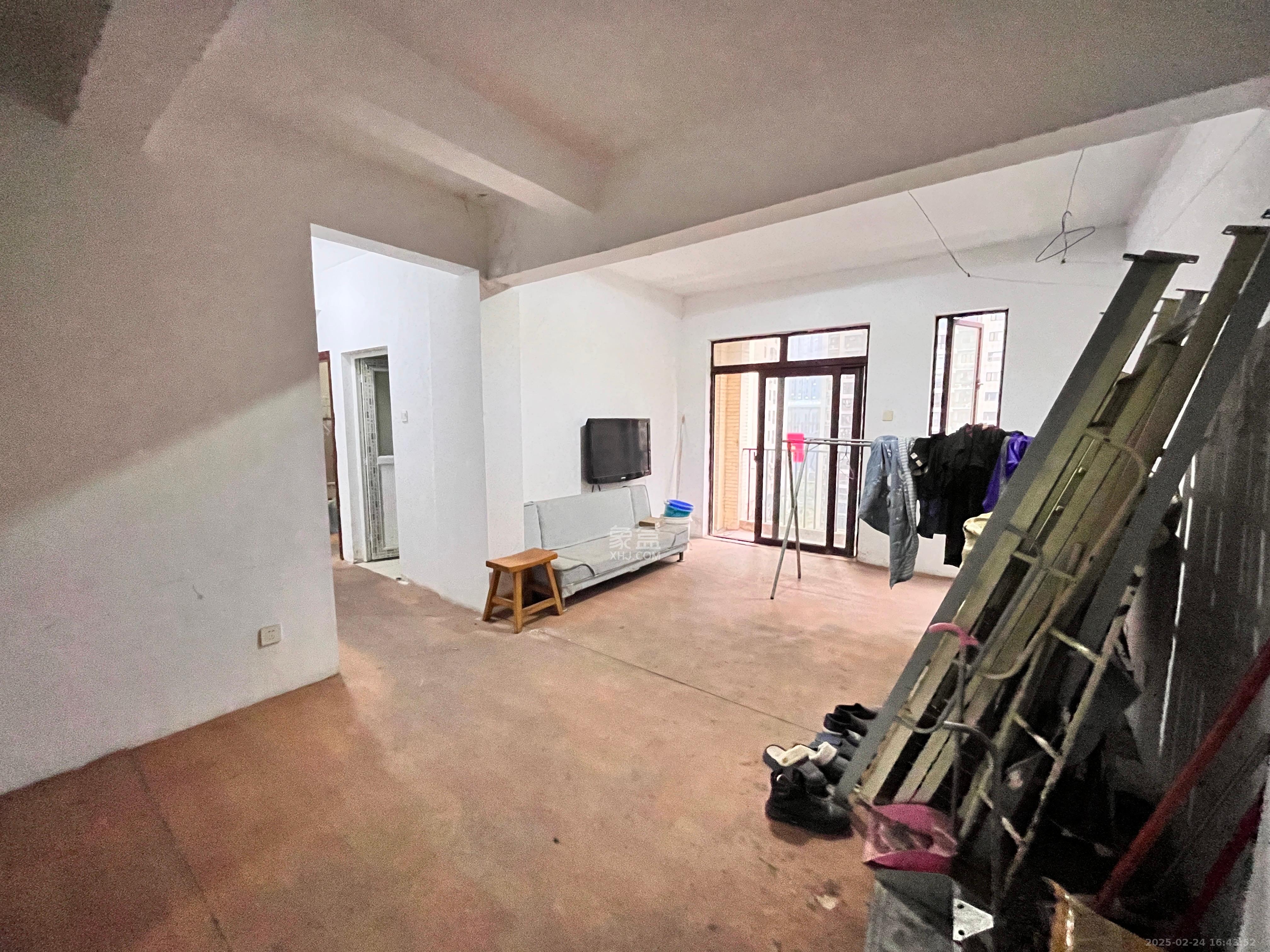 鹏基诺亚山林  1室0厅0卫    1700.0元/月 鹏基诺亚山林  1室0厅0卫    1700.0元/月室内图