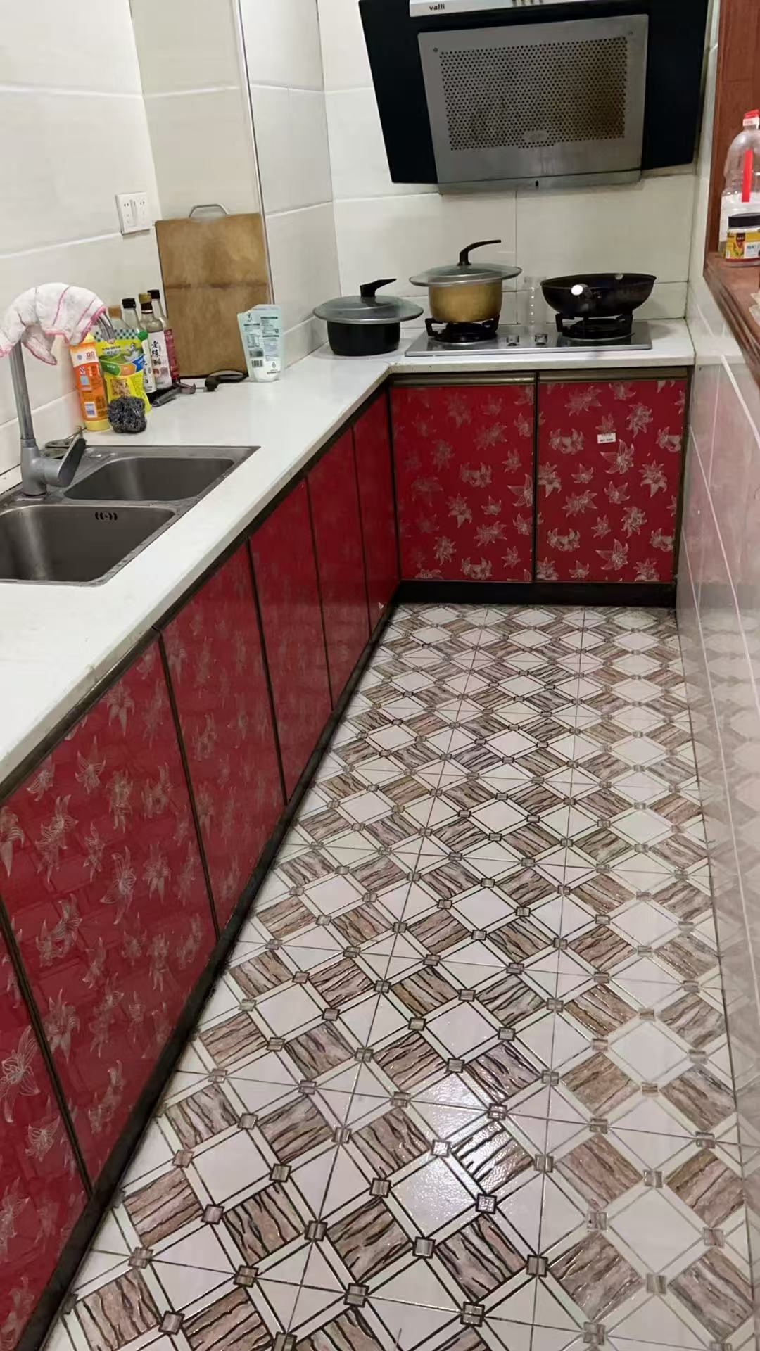 泓泽星城 3室2厅2卫 1500.0元/月 泓泽星城 3室2厅2卫 1500.0元/月室内图