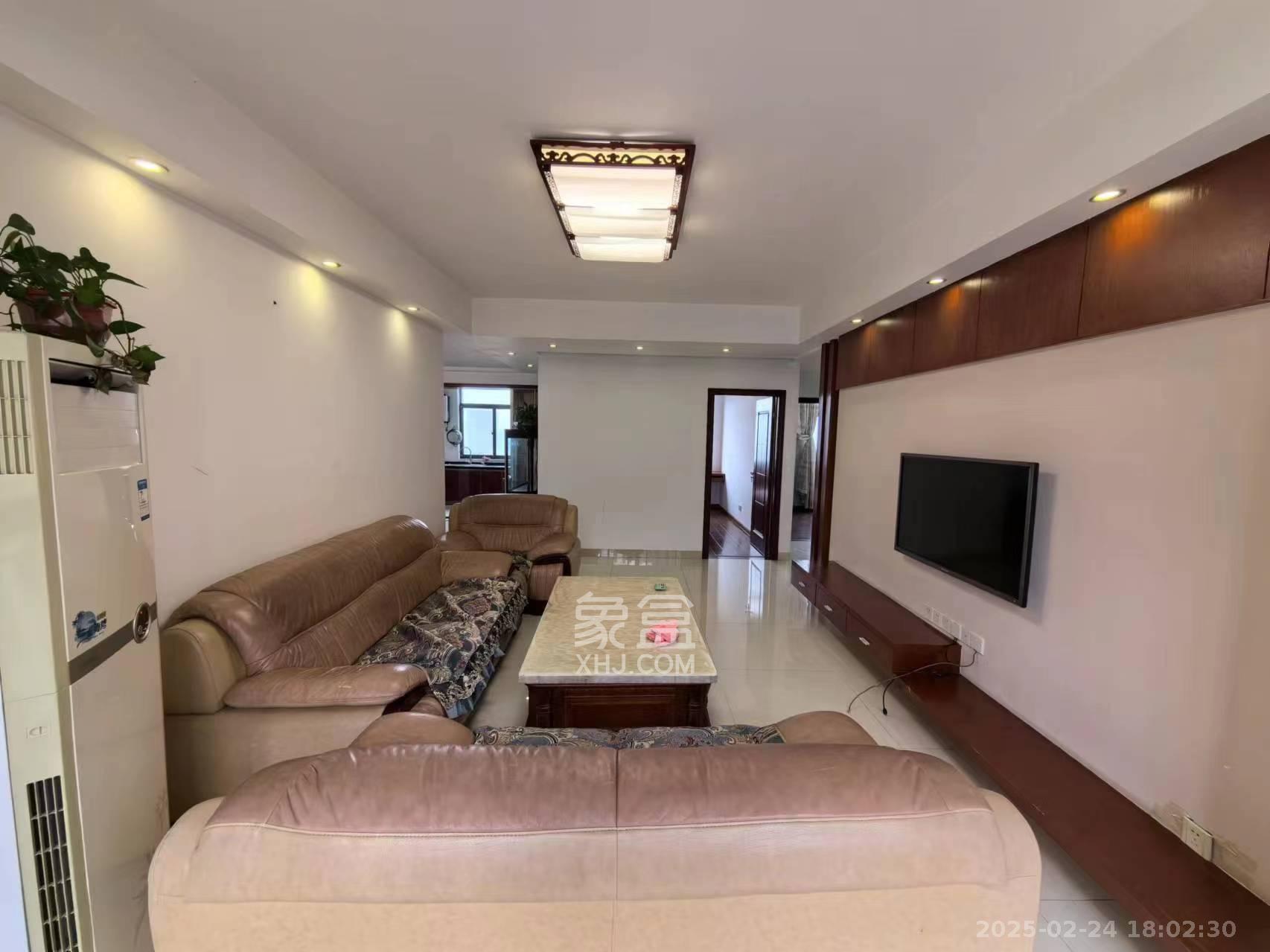 青园 3室2厅2卫 3300.0元/月 青园 3室2厅2卫 3300.0元/月室内图