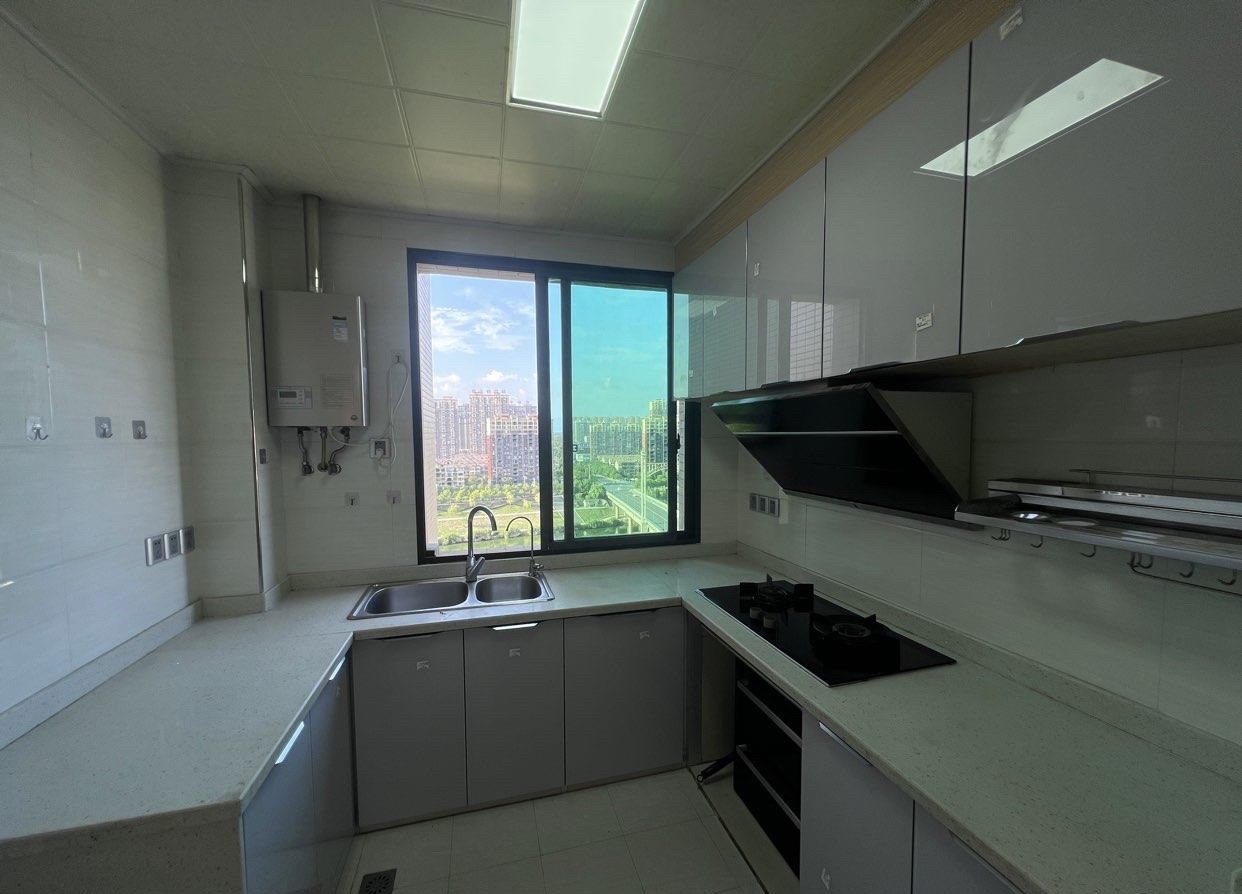 水映豪廷(一,二,三期) 3室2厅2卫 2300.0元/月 水映豪廷(一,二,三期) 3室2厅2卫 2300.0元/月室内图