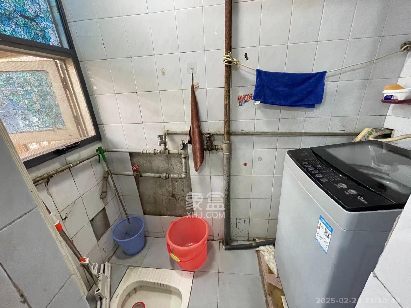 红旗区四片 2室1厅1卫 1800.0元/月 红旗区四片 2室1厅1卫 1800.0元/月室内图