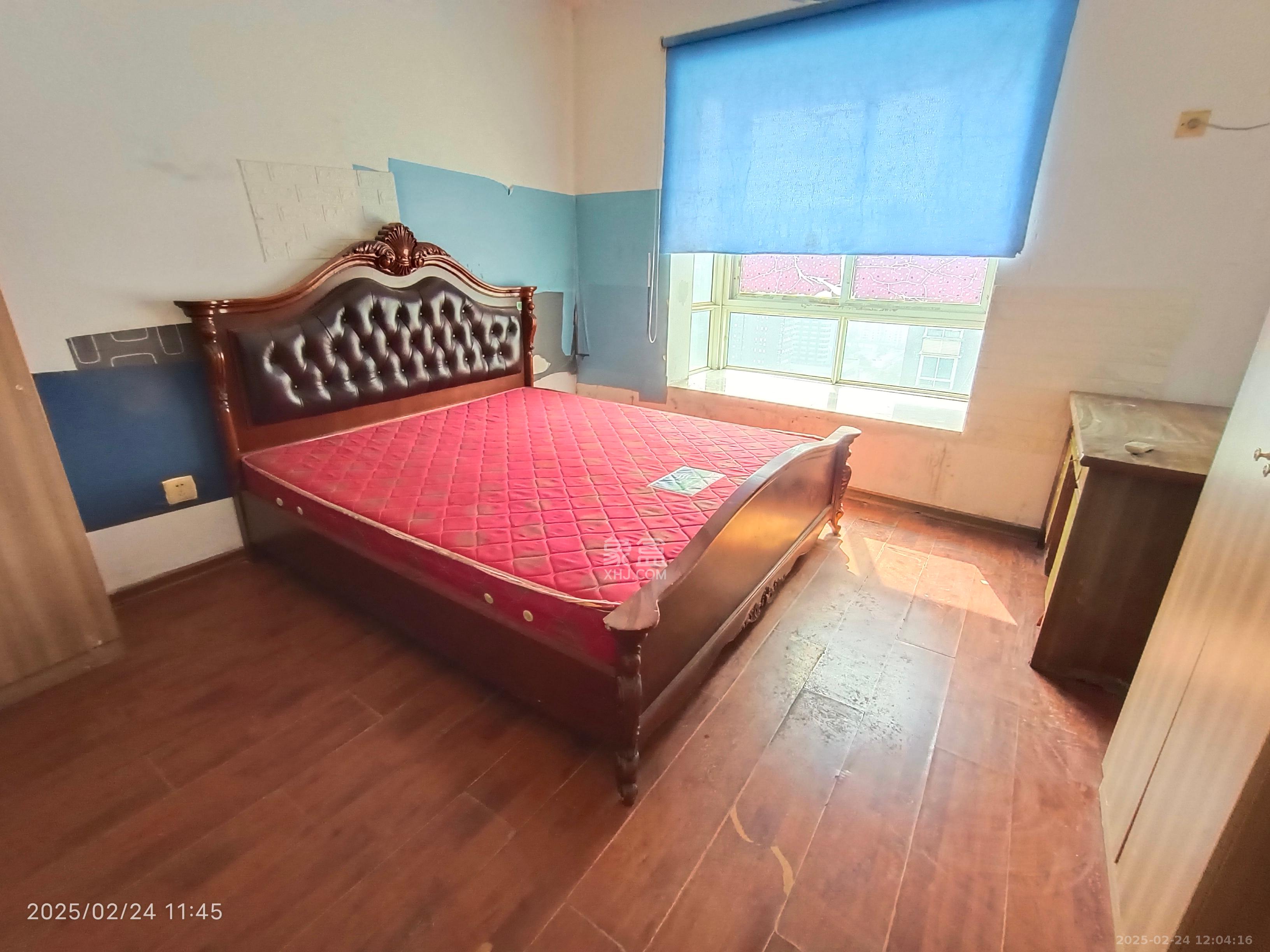 星沙教师公寓 3室2厅2卫 1600.0元/月 星沙教师公寓 3室2厅2卫 1600.0元/月室内图