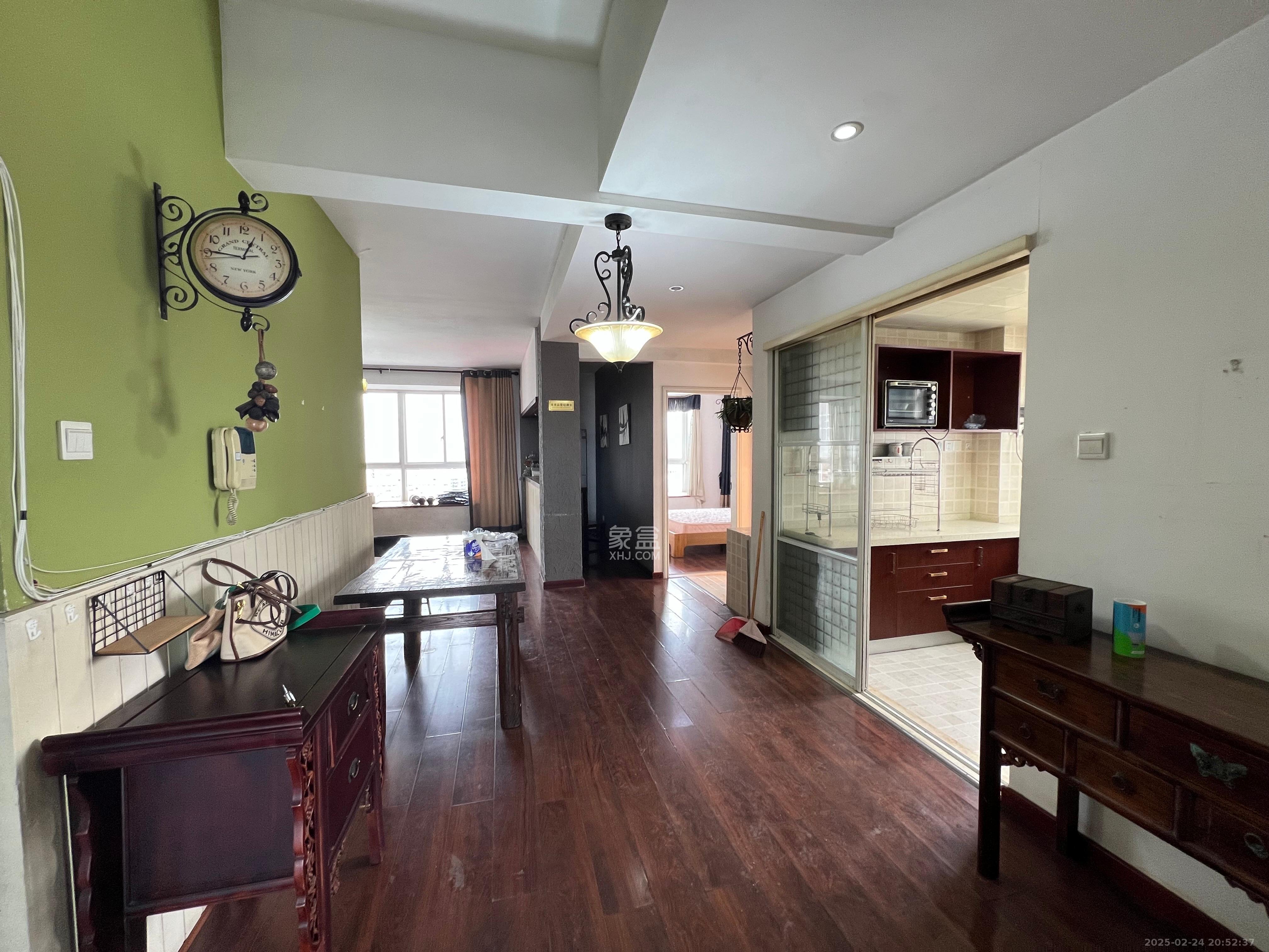 桔香鑫城  5室3厅4卫    2600.0元/月 桔香鑫城  5室3厅4卫    2600.0元/月室内图