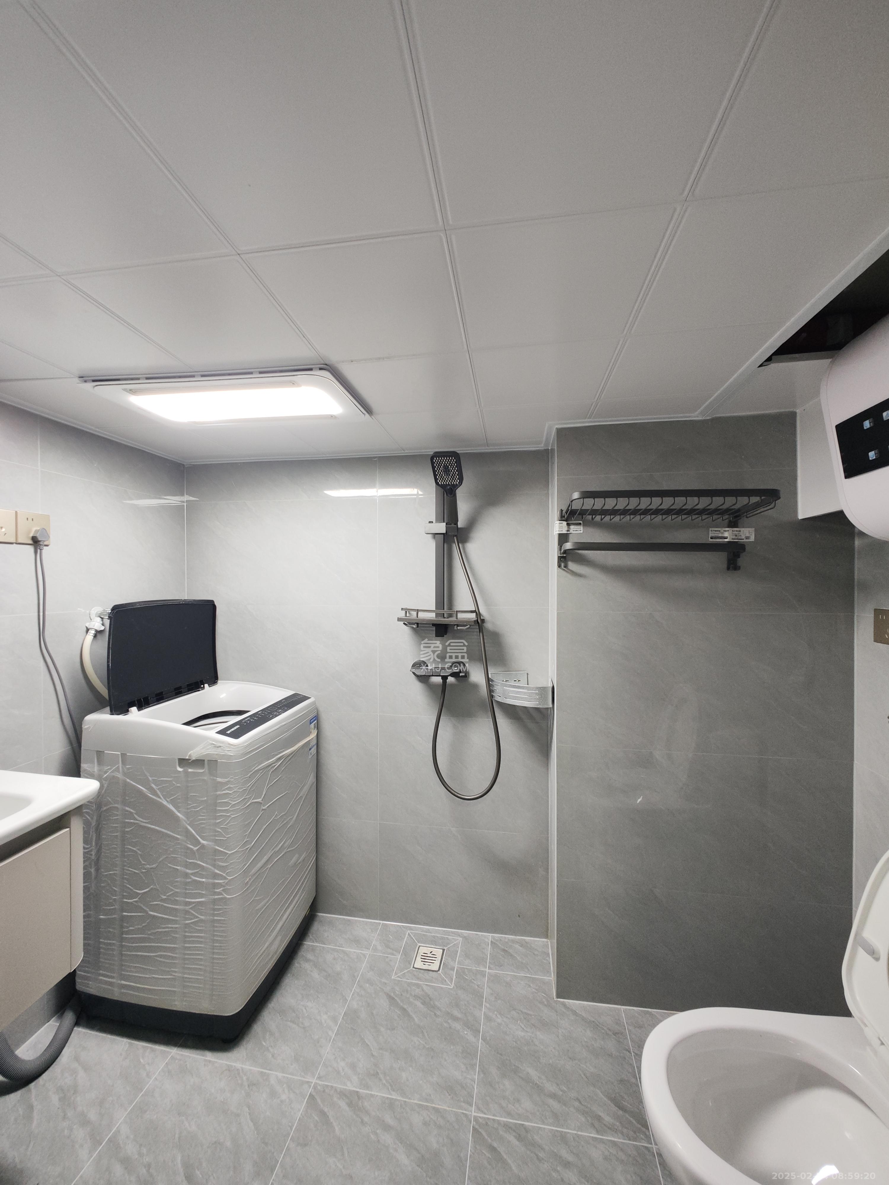 保利恒伟时光印象 1室1厅1卫 1300.0元/月 保利恒伟时光印象 1室1厅1卫 1300.0元/月室内图